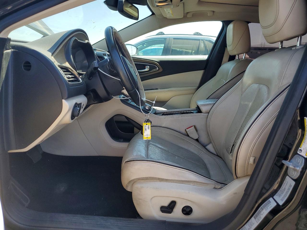 2015 Chrysler 200 C Черный vin: 1C3CCCCG7FN551900