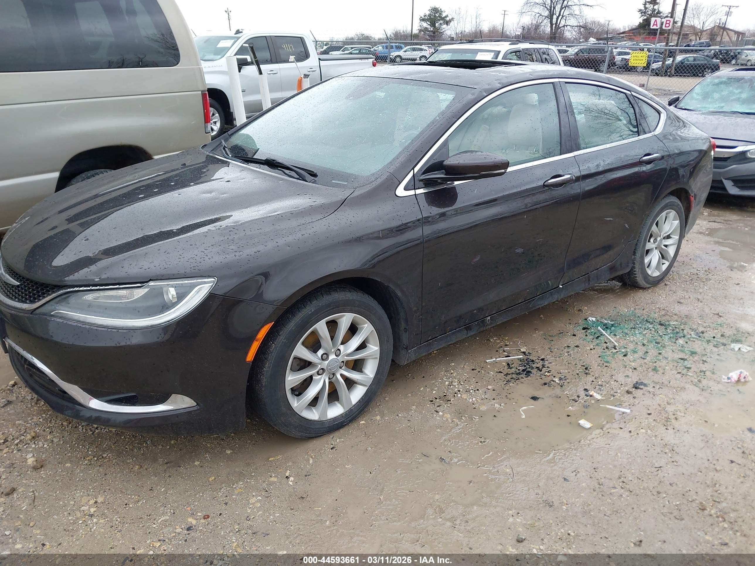 2015 Chrysler 200 C Коричневый vin: 1C3CCCCG7FN599929