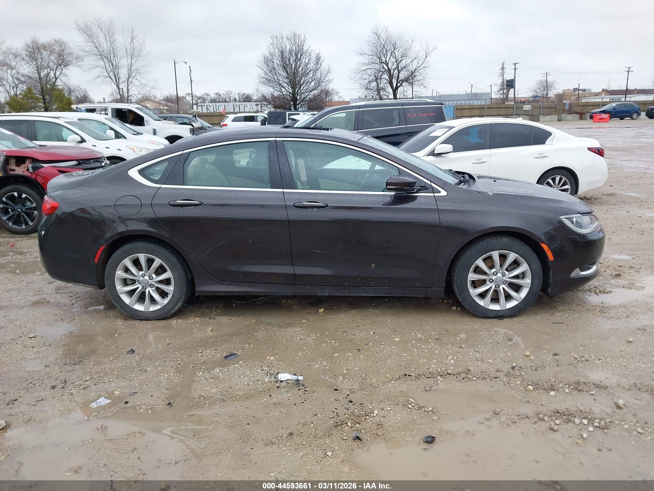 2015 Chrysler 200 C Коричневый vin: 1C3CCCCG7FN599929