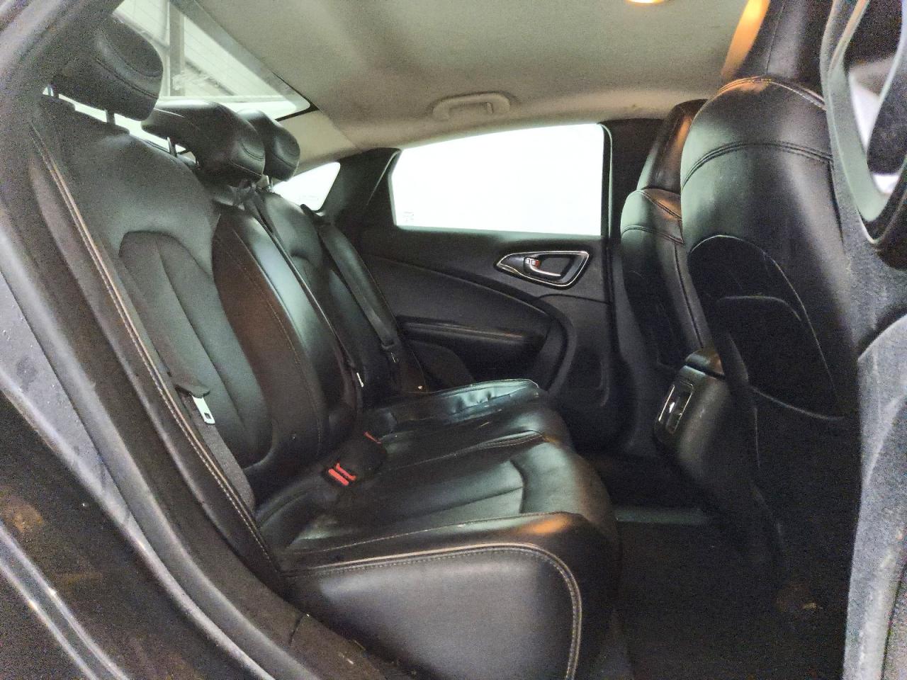 2015 Chrysler 200 C Gray vin: 1C3CCCCG9FN510023