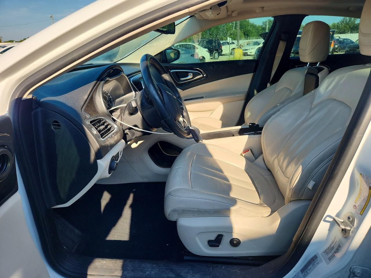 2016 Chrysler 200 C Белый vin: 1C3CCCCG9GN124350