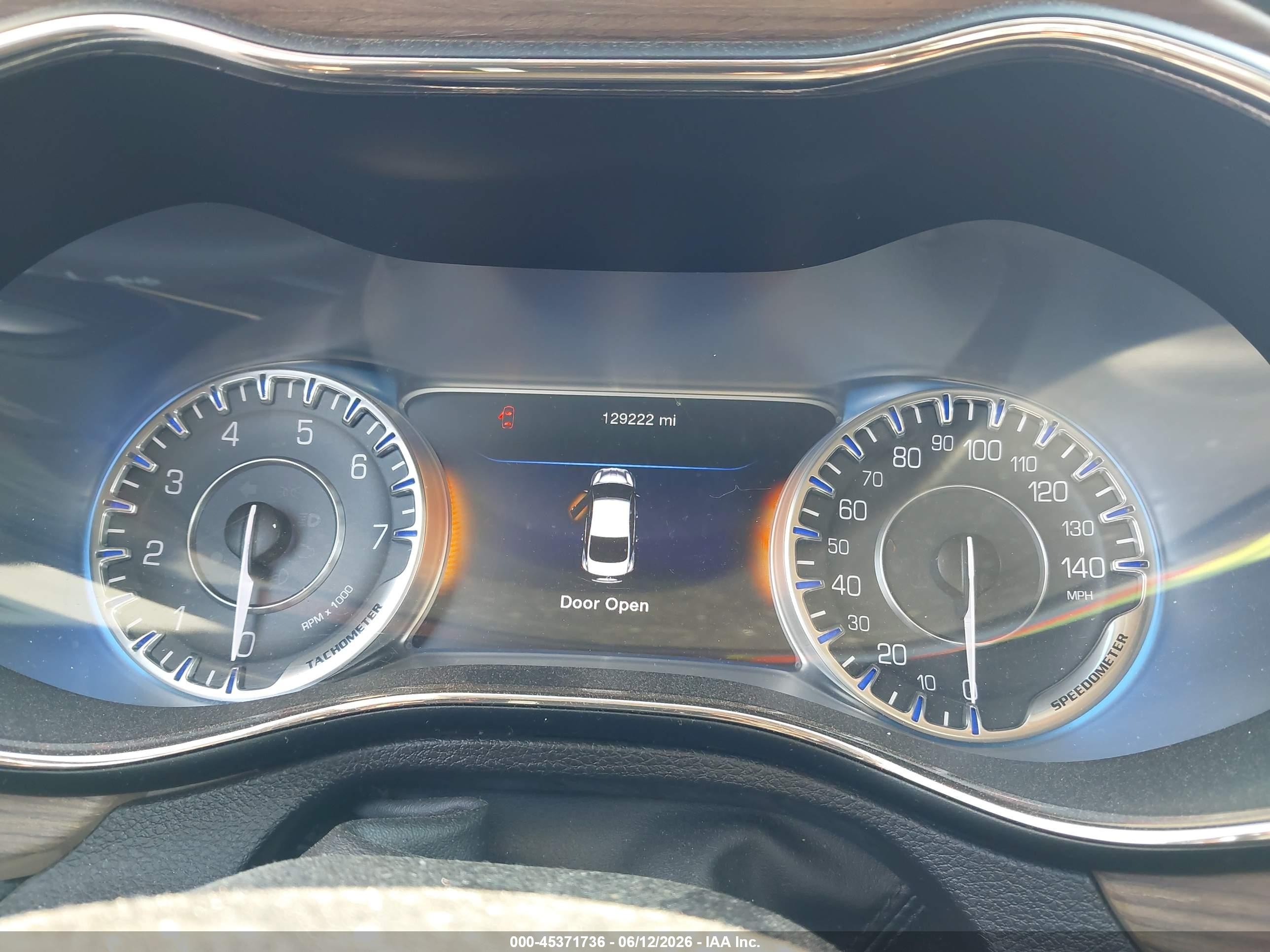 2015 Chrysler 200 C Gray vin: 1C3CCCCGXFN509933