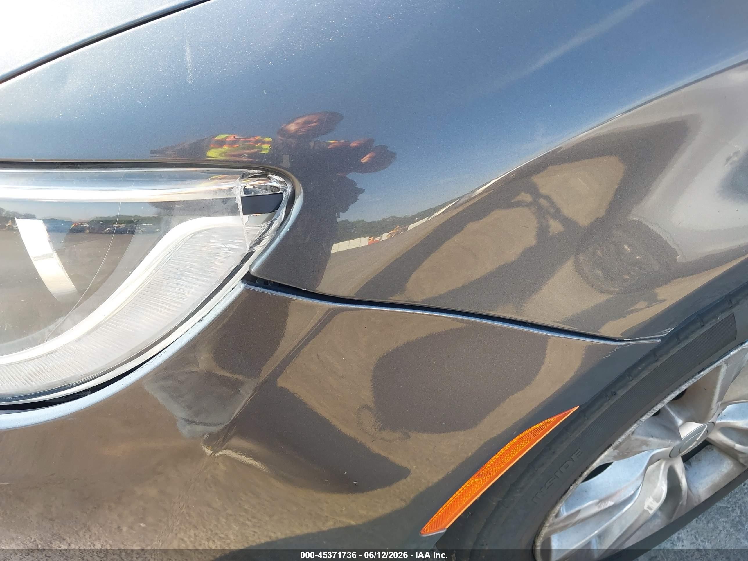 2015 Chrysler 200 C Gray vin: 1C3CCCCGXFN509933