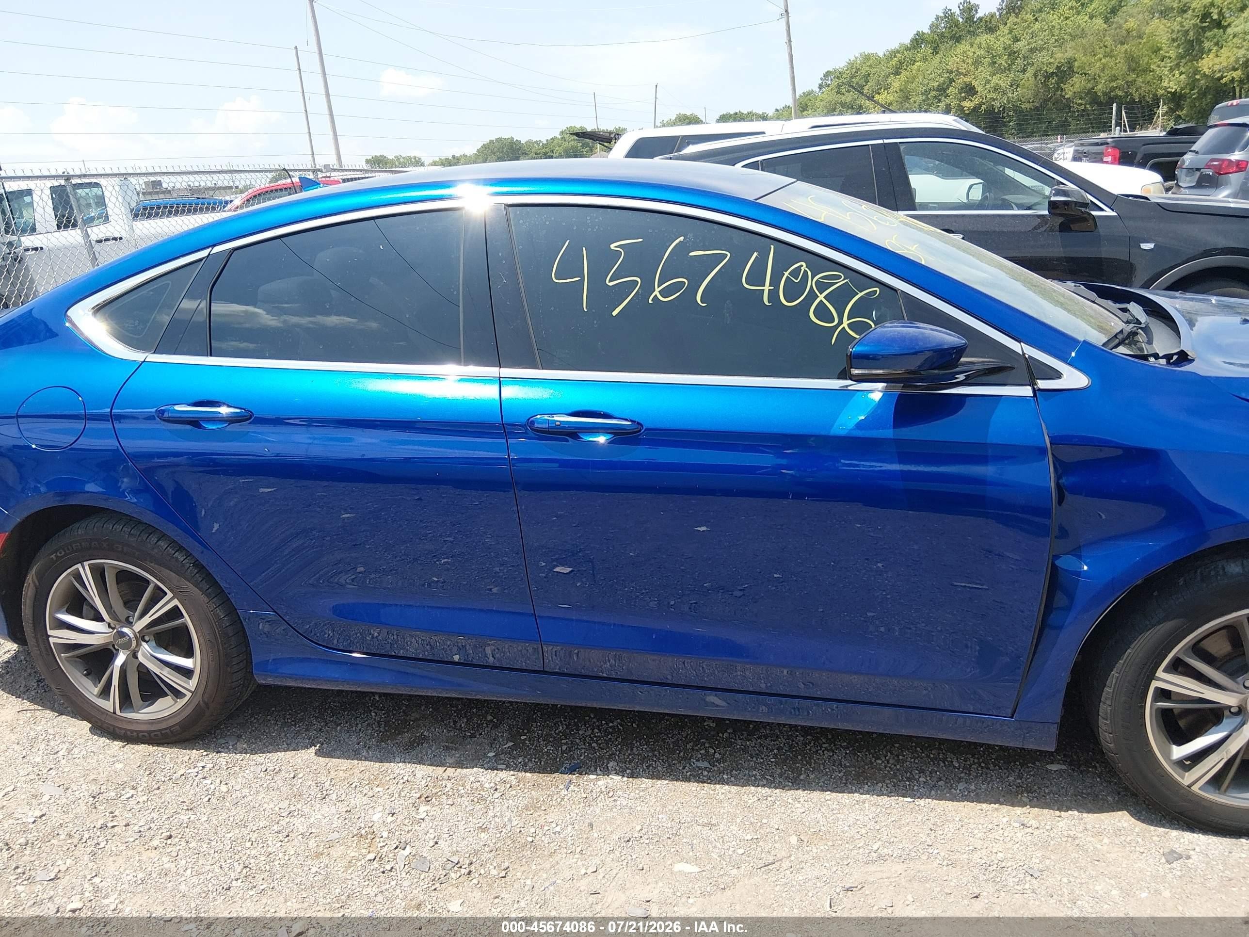 2015 Chrysler 200 C Blue vin: 1C3CCCCGXFN519698