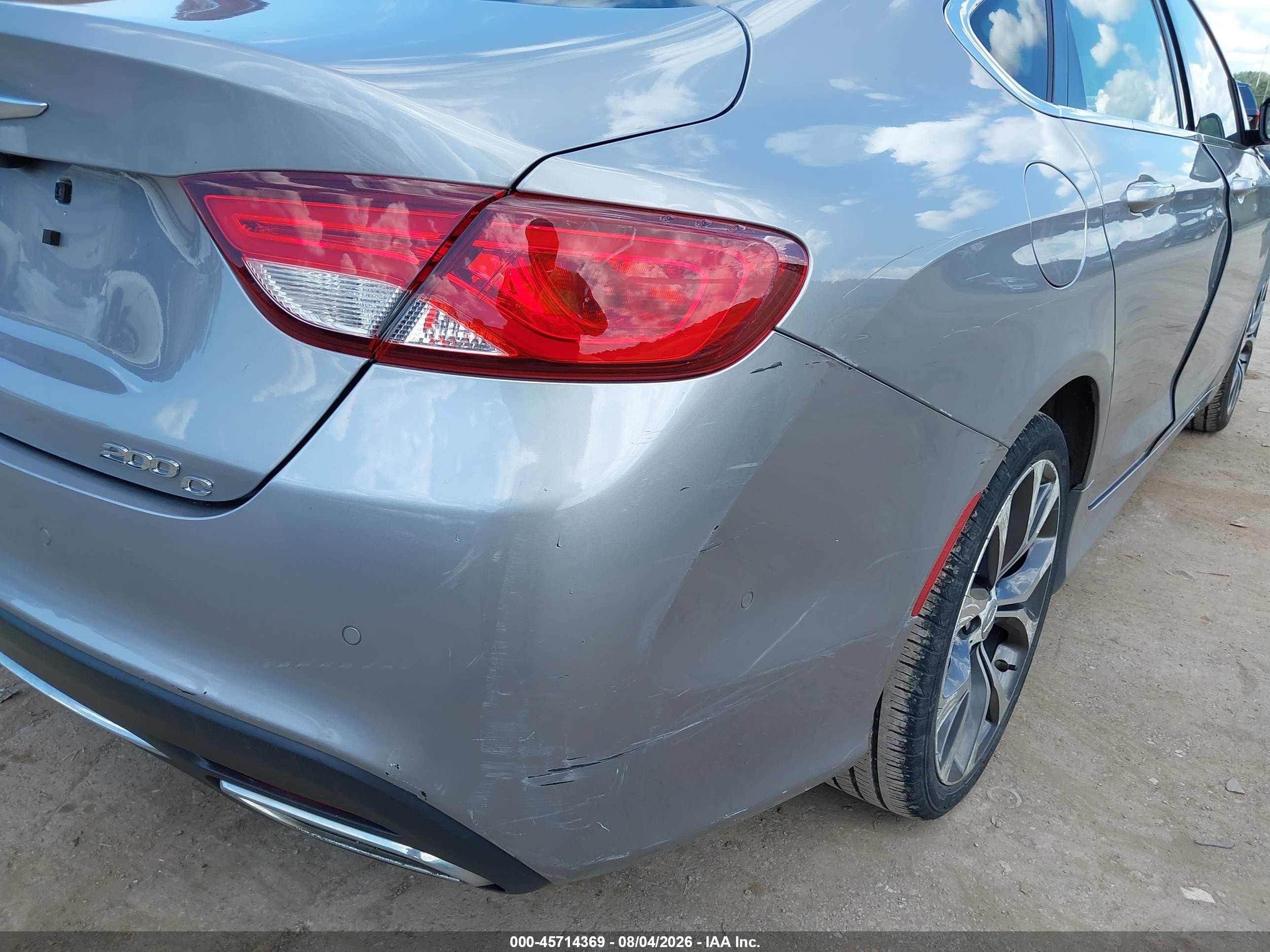 2015 Chrysler 200 C Silver vin: 1C3CCCCGXFN519992