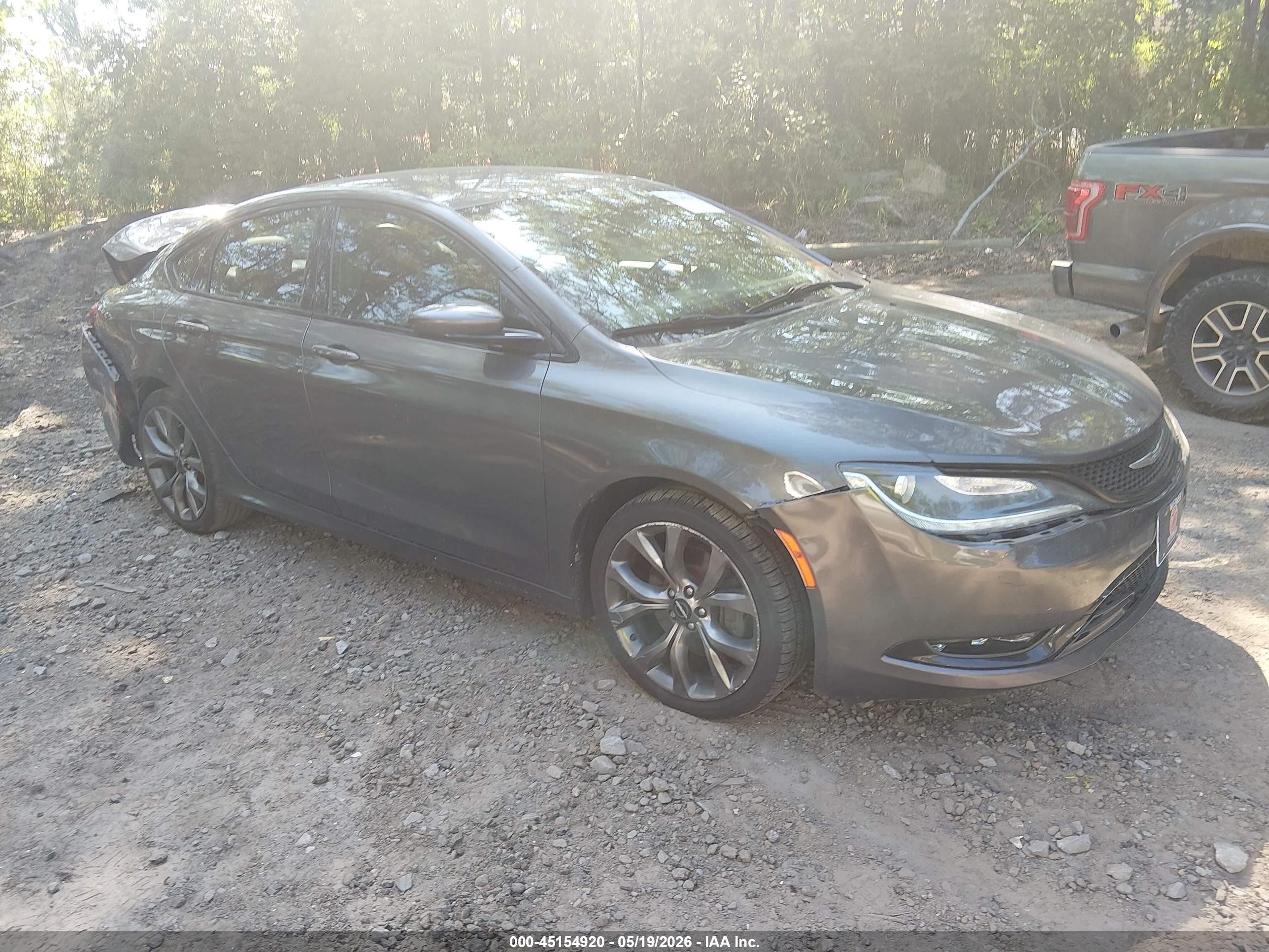 2015 Chrysler 200 S Silver vin: 1C3CCCDG3FN500487