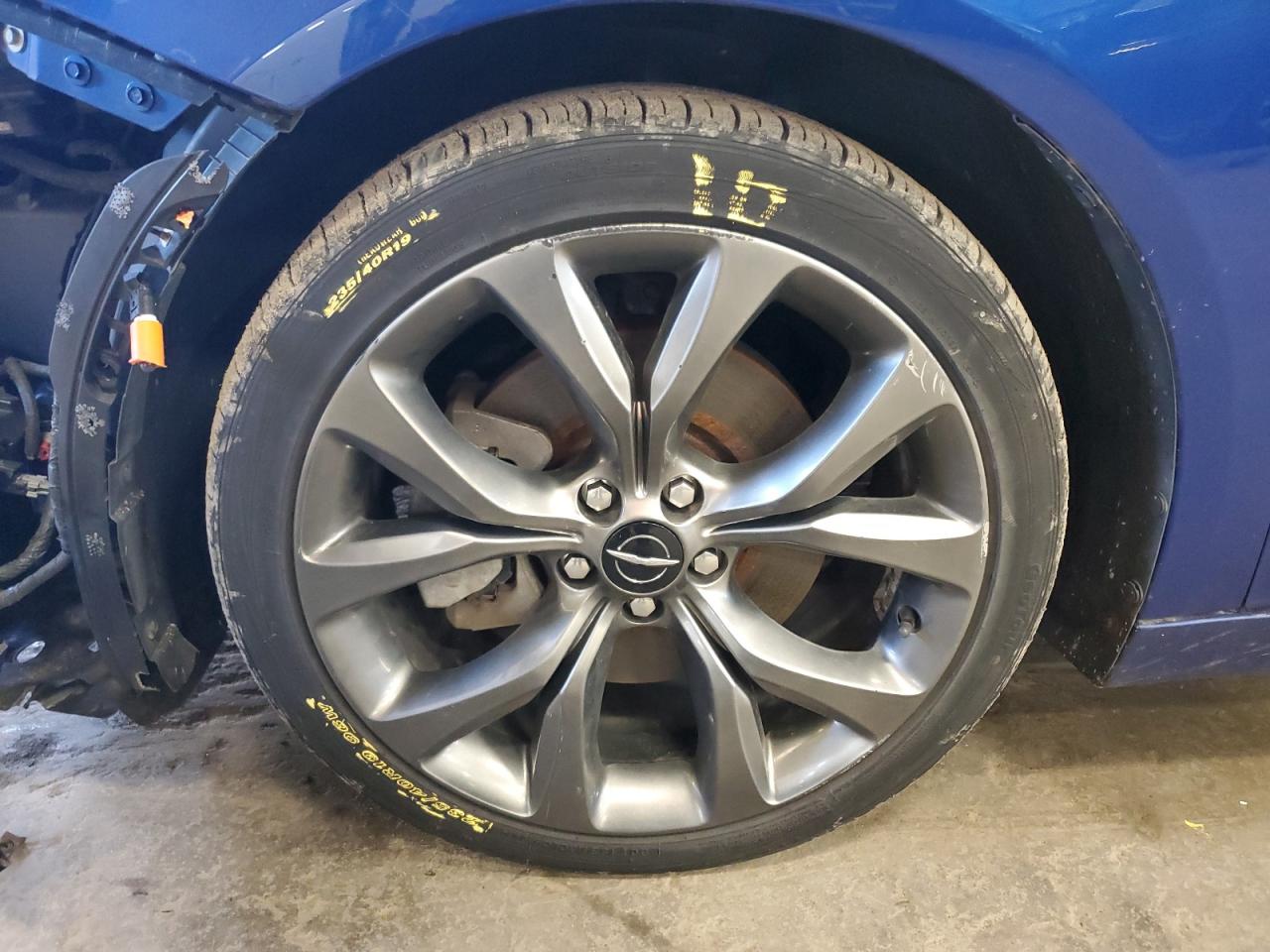 2015 Chrysler 200 S Blue vin: 1C3CCCDG3FN598078 Damage: Left Front Wheel, Curb Rash, > 12 Inches