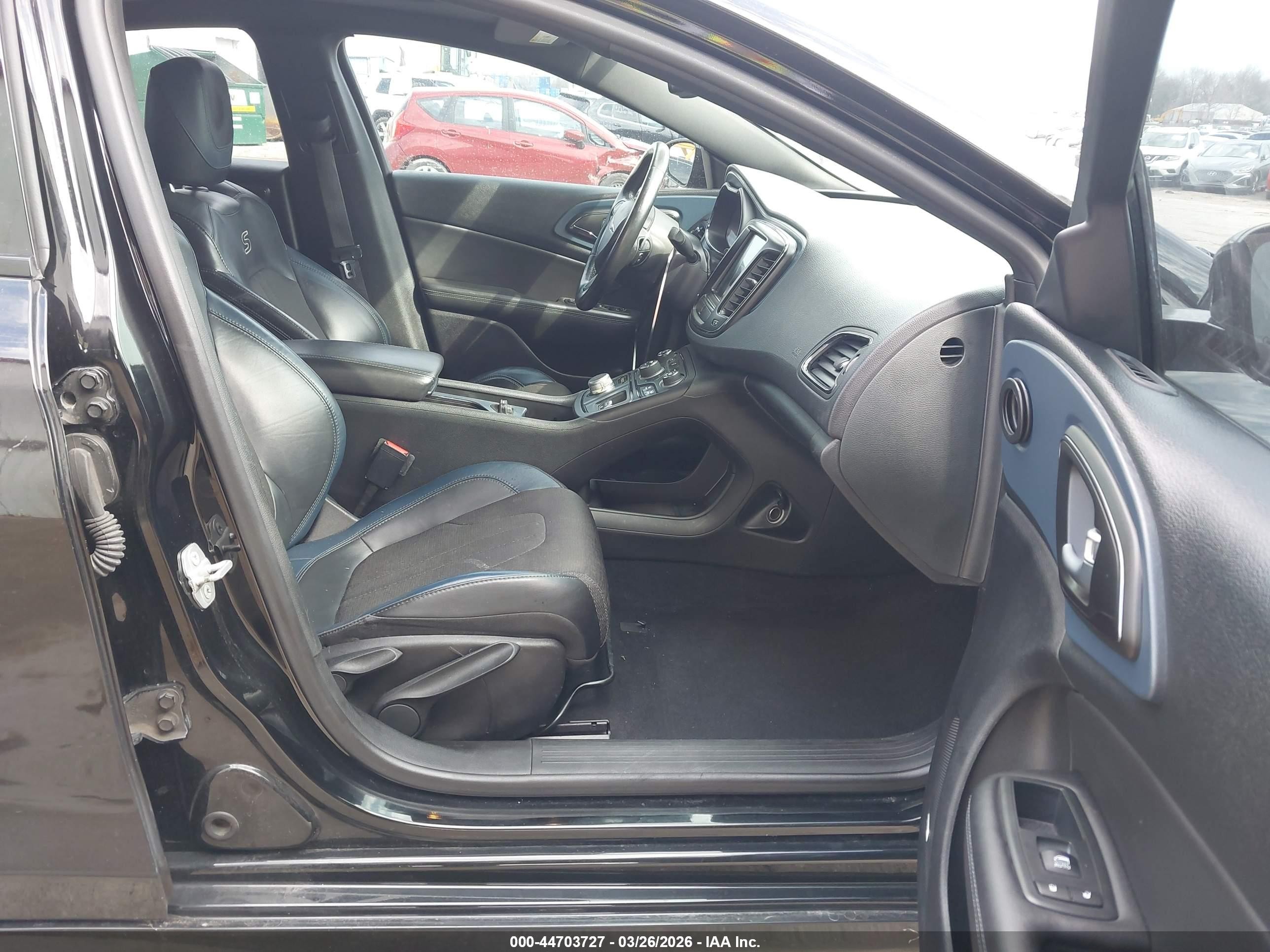 2015 Chrysler 200 S Black vin: 1C3CCCDG6FN664851