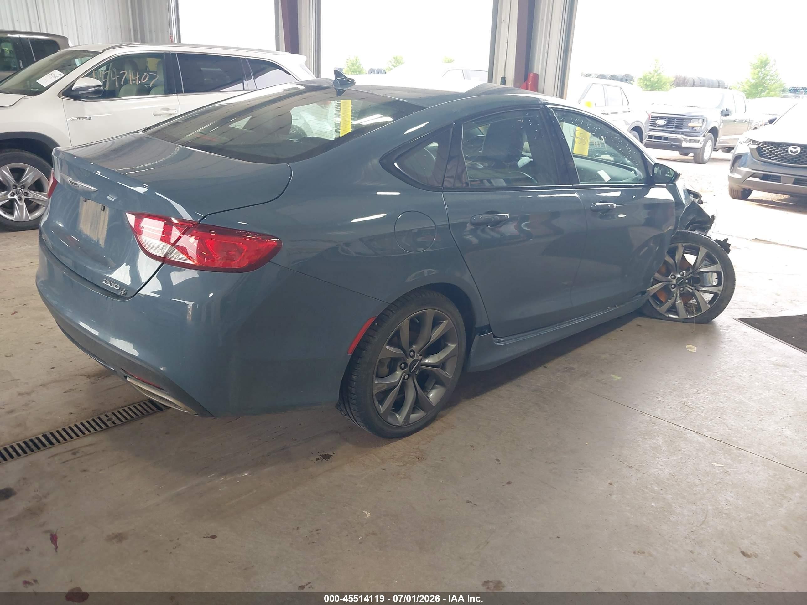 2015 Chrysler 200 S Blue vin: 1C3CCCDG7FN718027