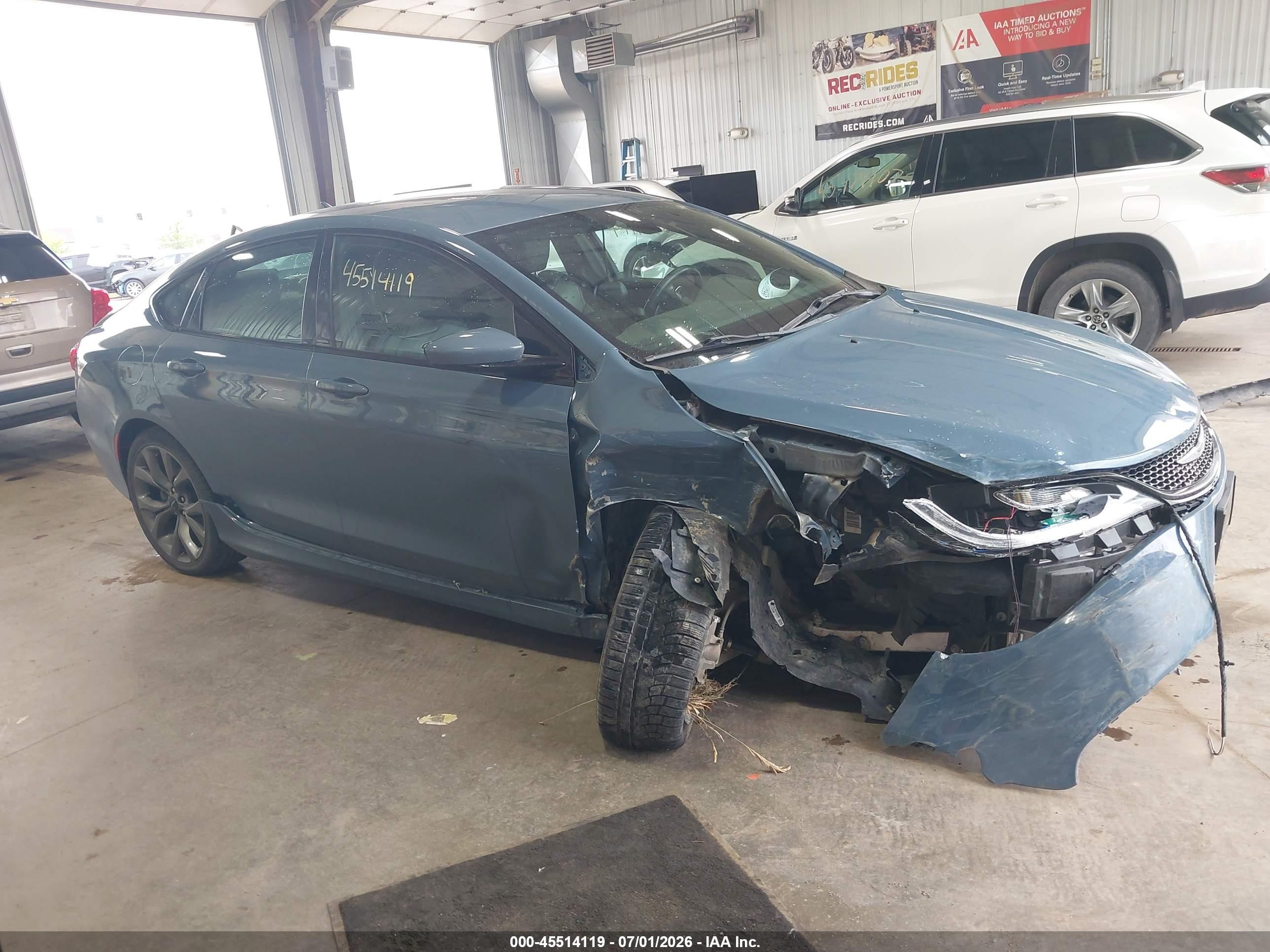 2015 Chrysler 200 S Blue vin: 1C3CCCDG7FN718027