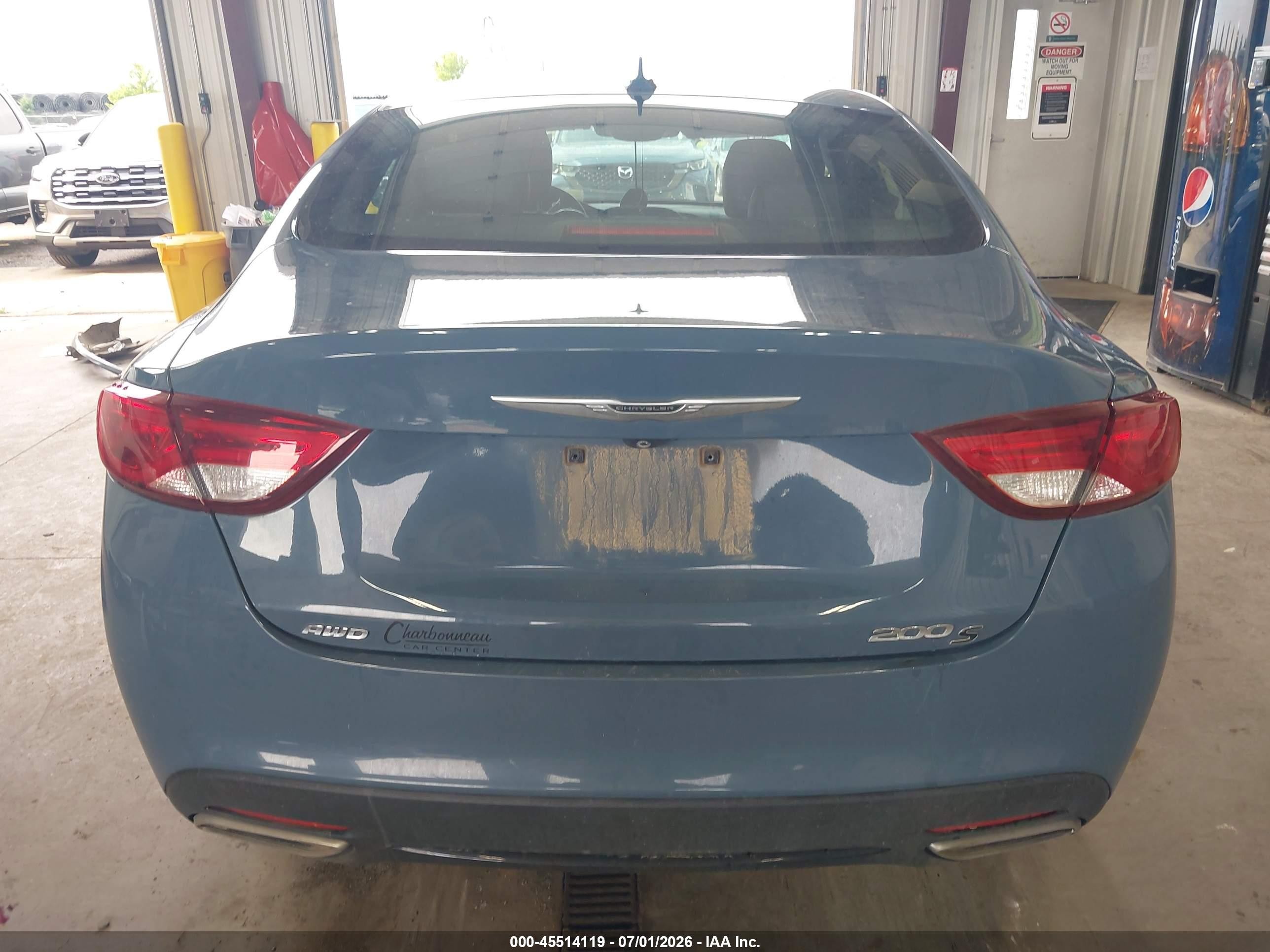 2015 Chrysler 200 S Blue vin: 1C3CCCDG7FN718027