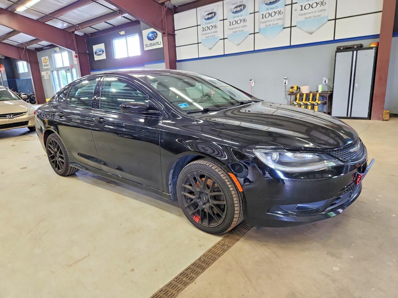 2015 Chrysler 200 S Черный vin: 1C3CCCDG8FN540418