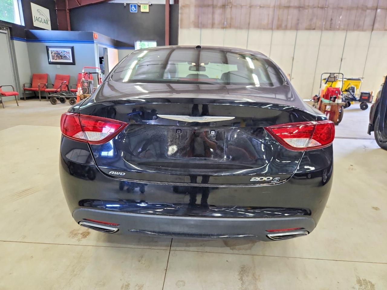 2015 Chrysler 200 S Черный vin: 1C3CCCDG8FN540418