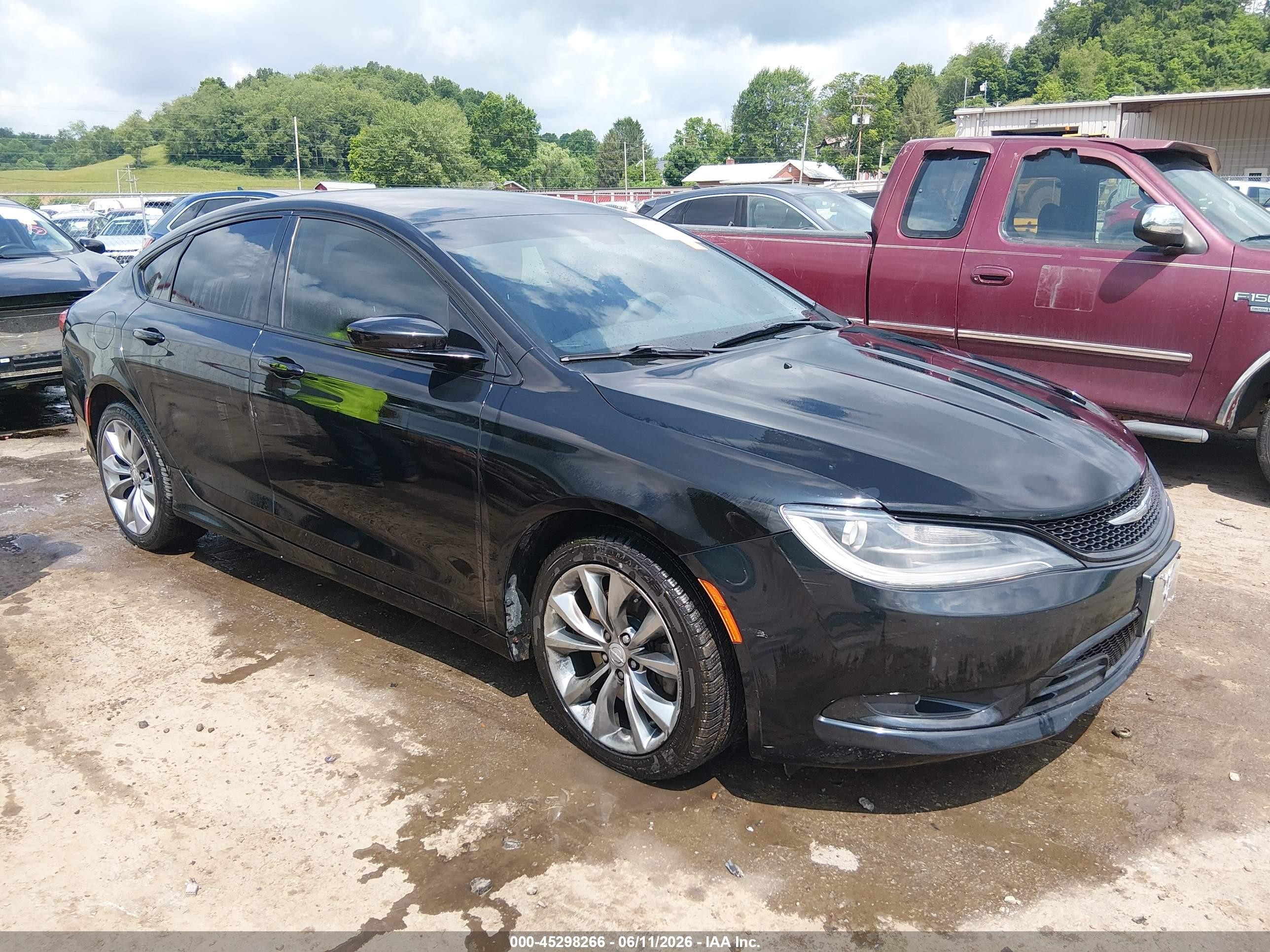 2015 Chrysler 200 S Black vin: 1C3CCCDG8FN610760