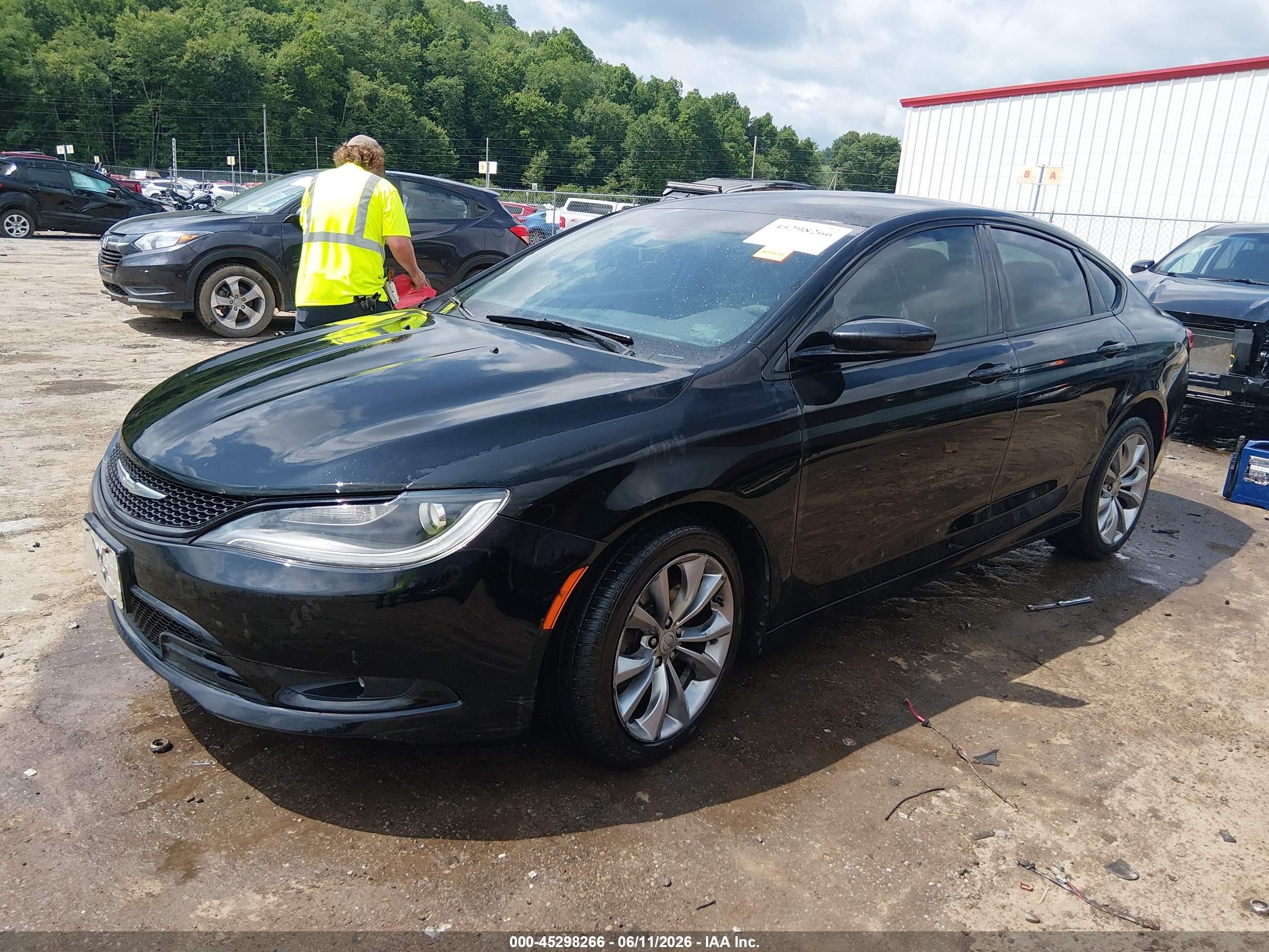 2015 Chrysler 200 S Black vin: 1C3CCCDG8FN610760