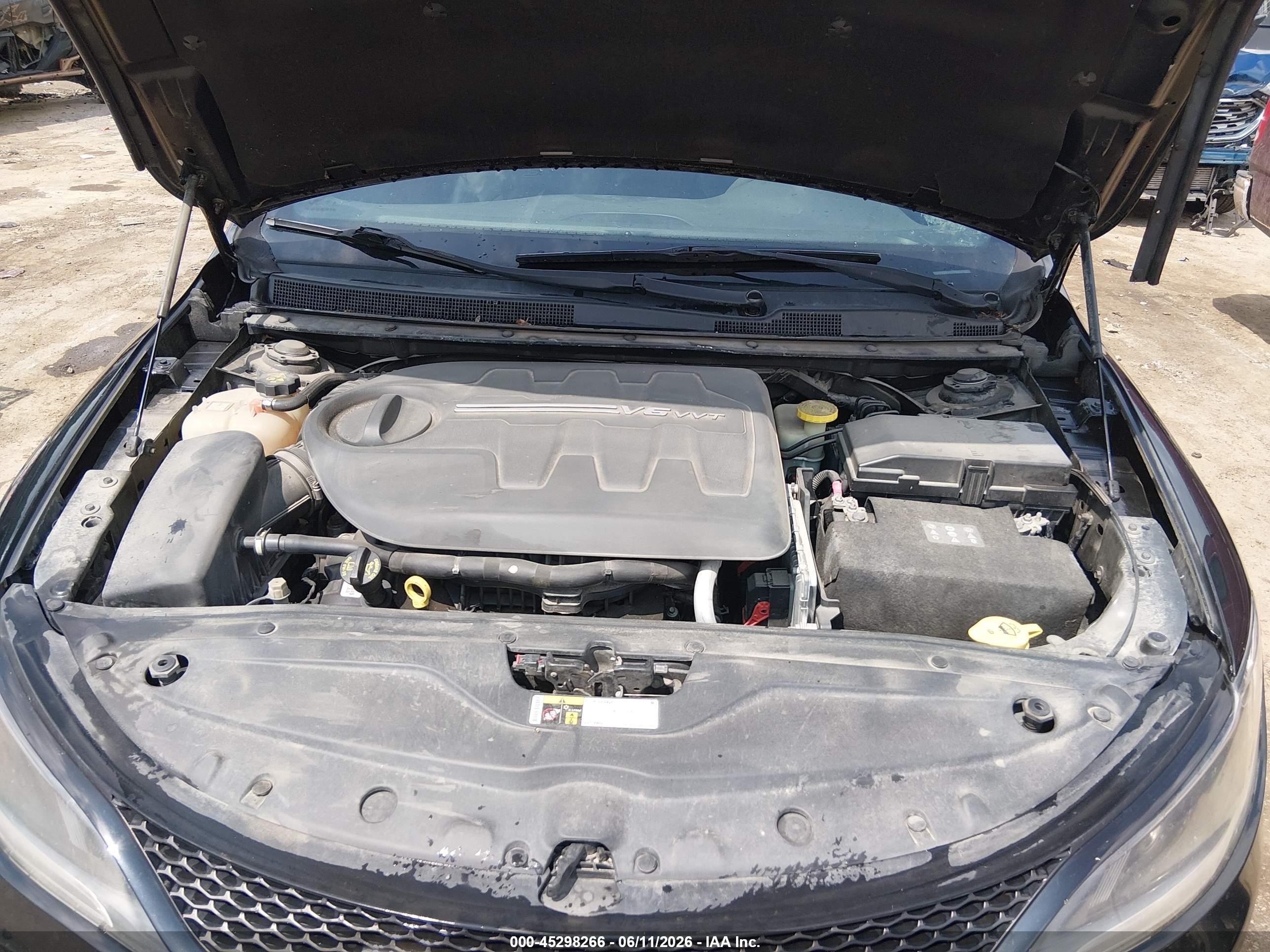 2015 Chrysler 200 S Black vin: 1C3CCCDG8FN610760