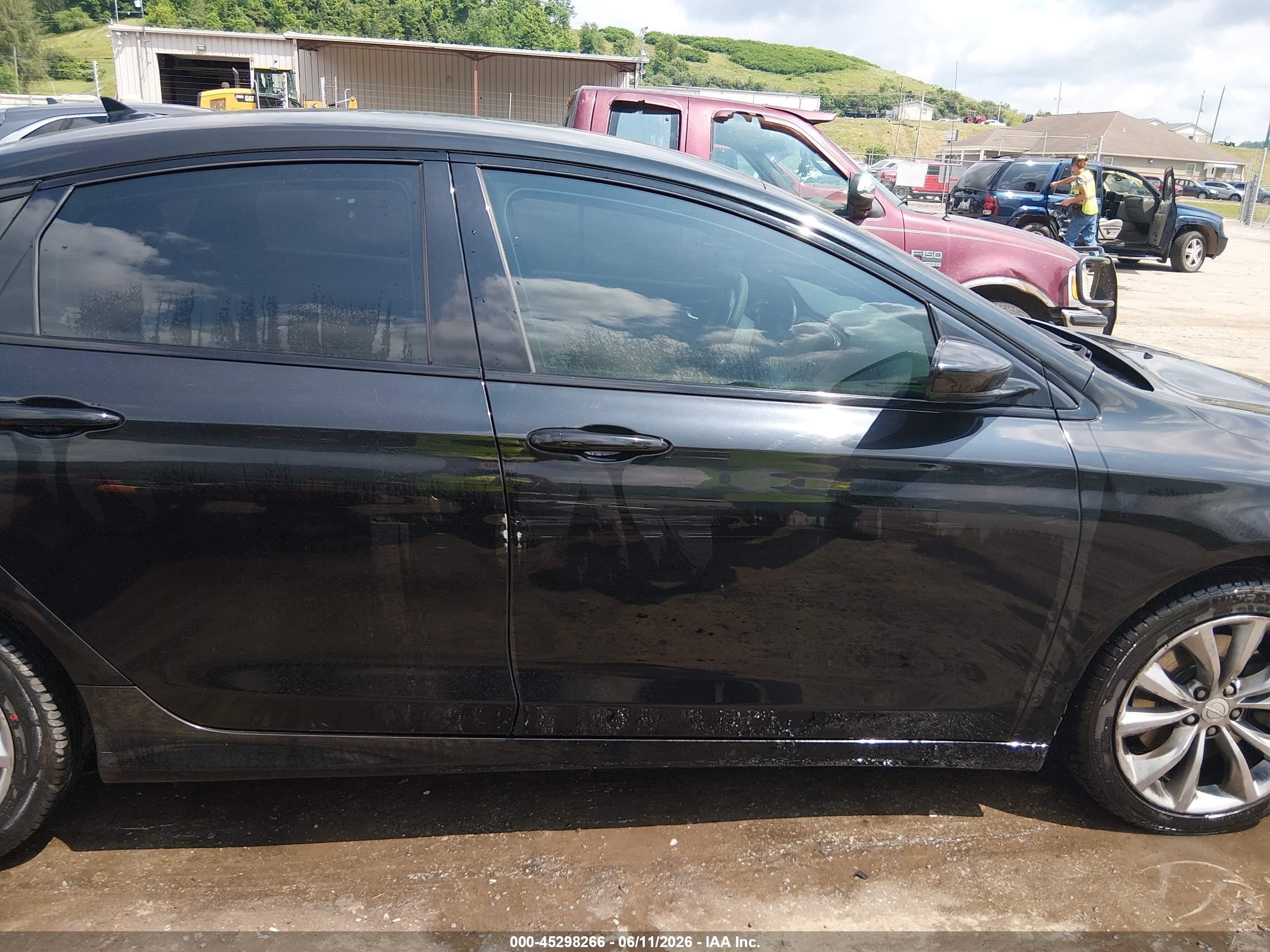 2015 Chrysler 200 S Black vin: 1C3CCCDG8FN610760