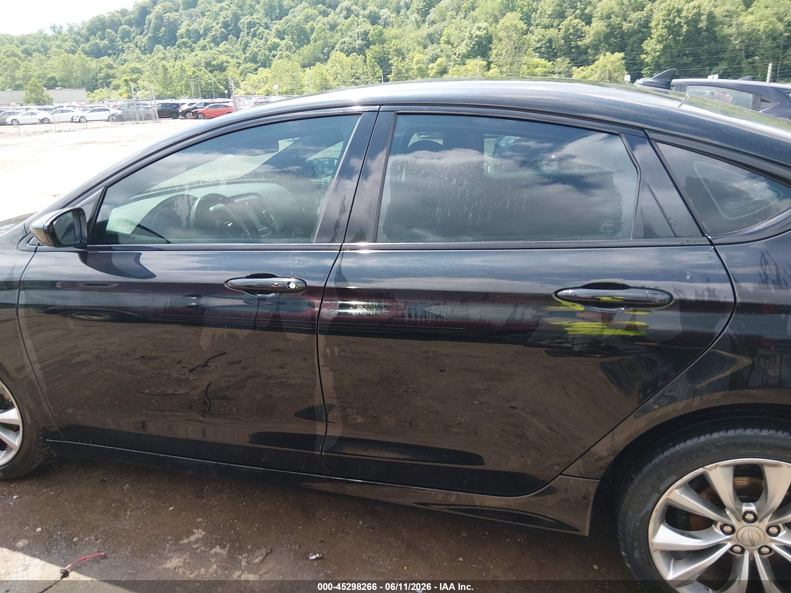 2015 Chrysler 200 S Black vin: 1C3CCCDG8FN610760