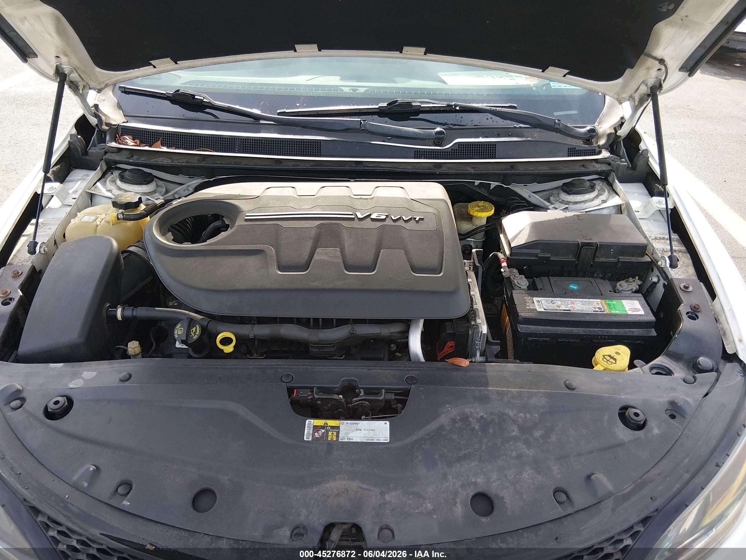 2015 Chrysler 200 S Белый vin: 1C3CCCDG8FN630359