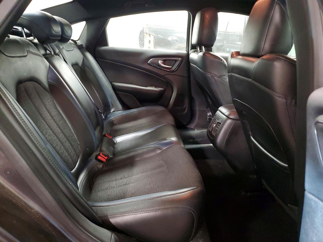 2015 Chrysler 200 S Gray vin: 1C3CCCDGXFN540565