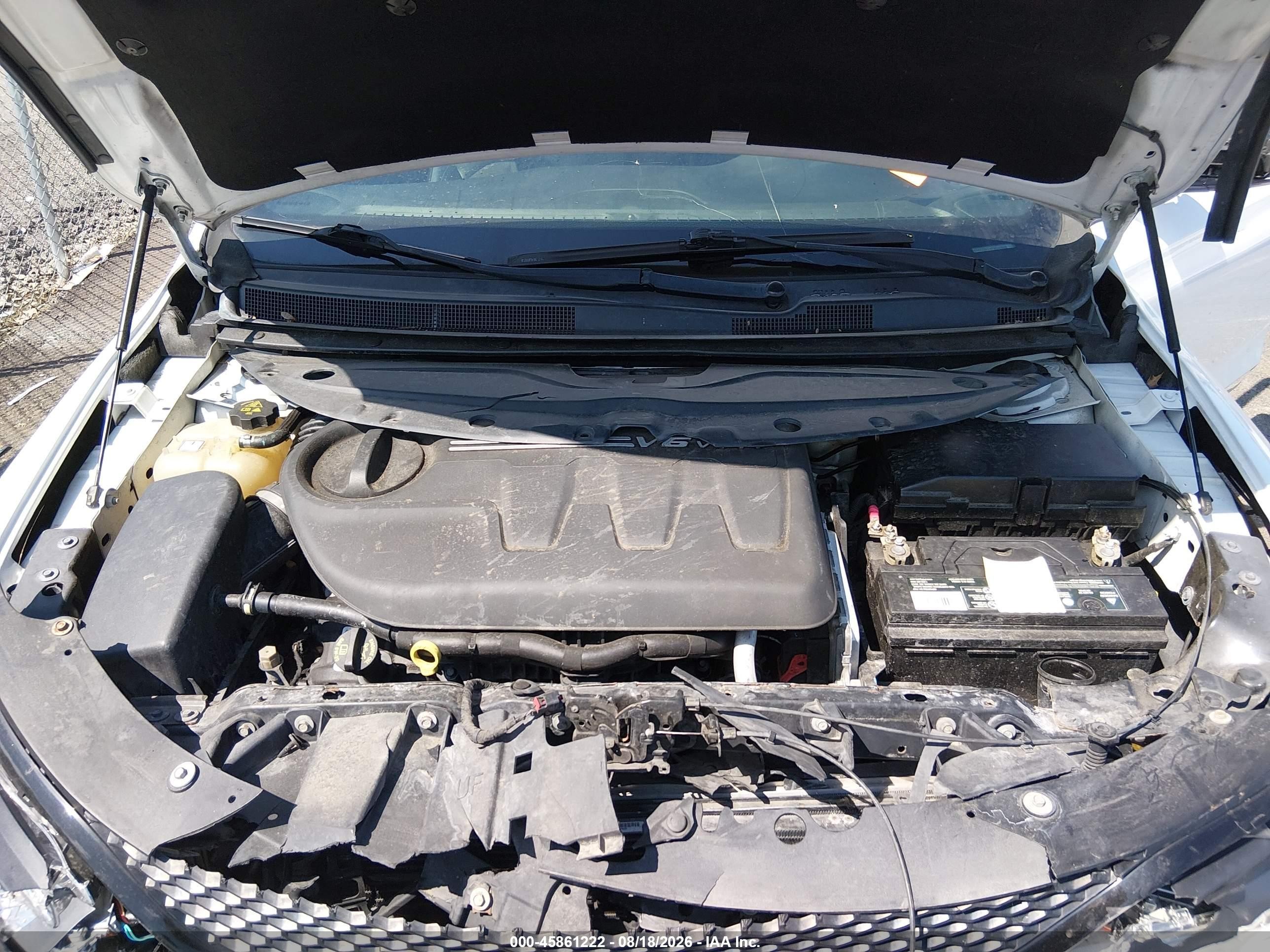 2015 Chrysler 200 S White vin: 1C3CCCDGXFN540808