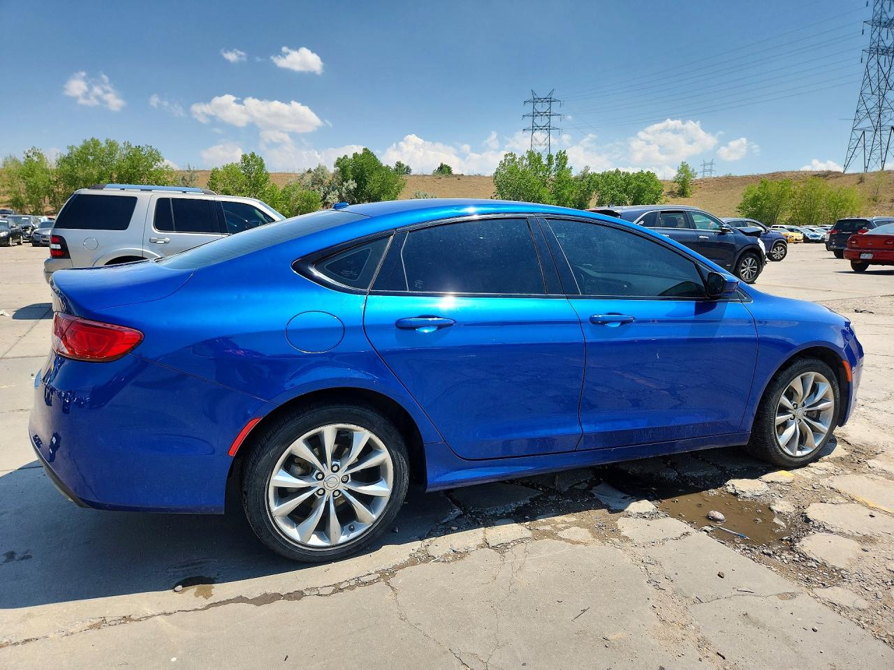 2015 Chrysler 200 S Blue vin: 1C3CCCDGXFN601560