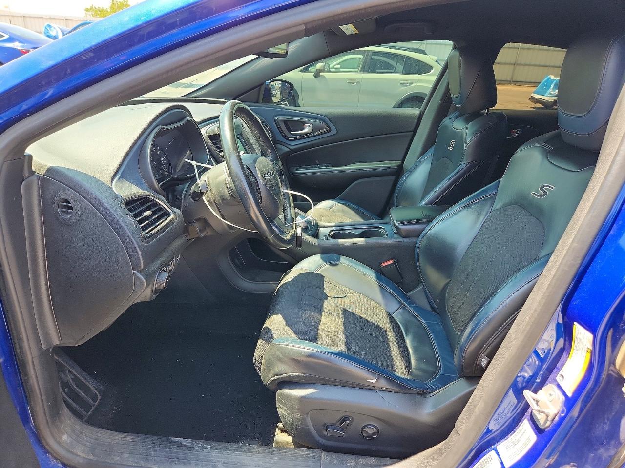 2015 Chrysler 200 S Blue vin: 1C3CCCDGXFN601560