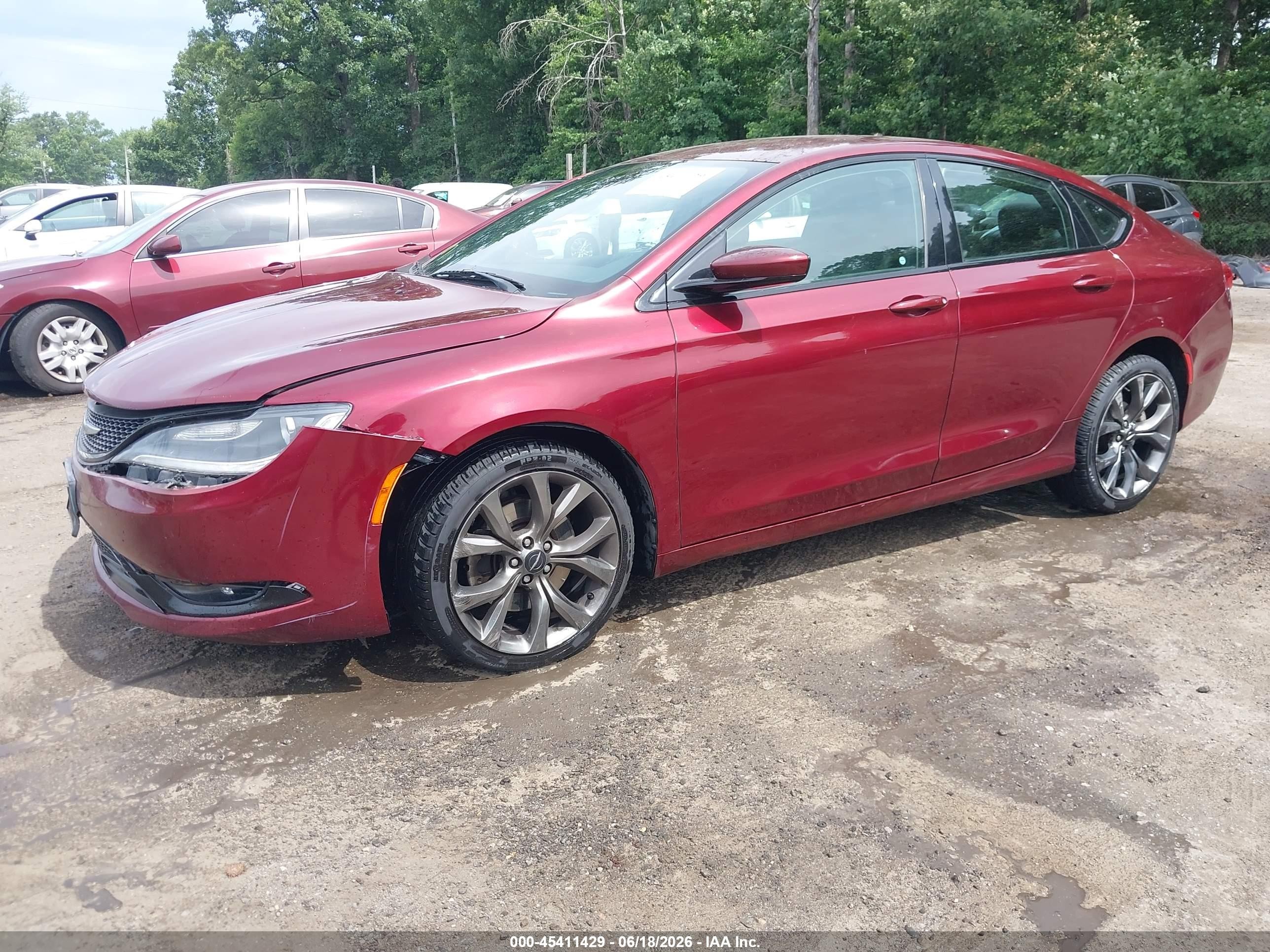 2015 Chrysler 200 S Burgundy vin: 1C3CCCDGXFN644294
