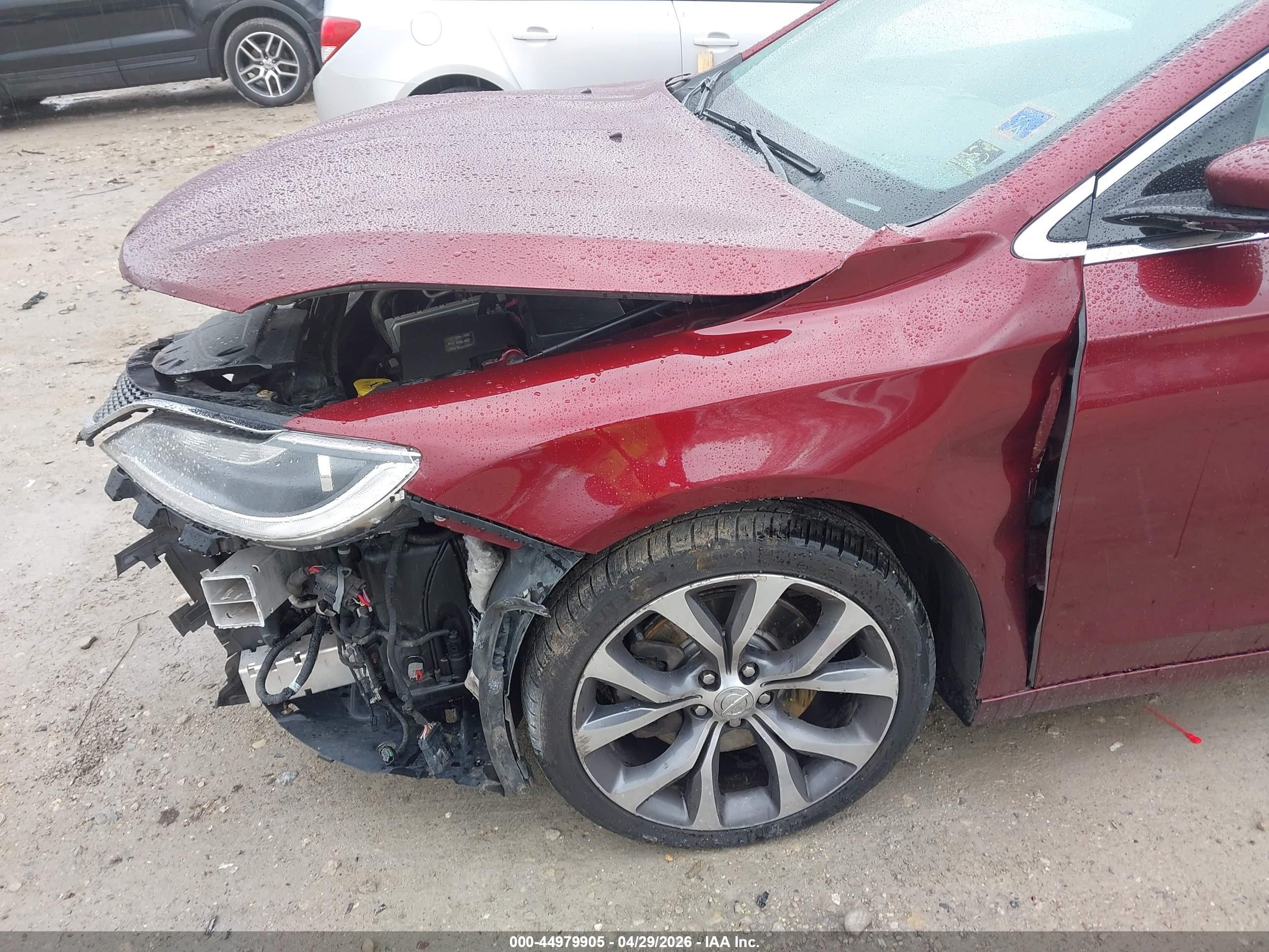 2015 Chrysler 200 C Бордовый vin: 1C3CCCEG1FN589314