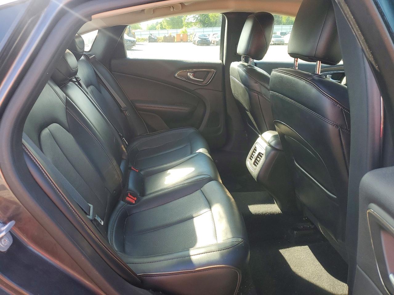 2015 Chrysler 200 C Charcoal vin: 1C3CCCEG2FN512385