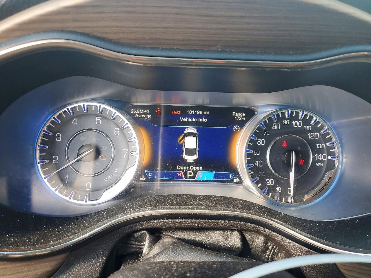 2015 Chrysler 200 C Charcoal vin: 1C3CCCEG2FN512385