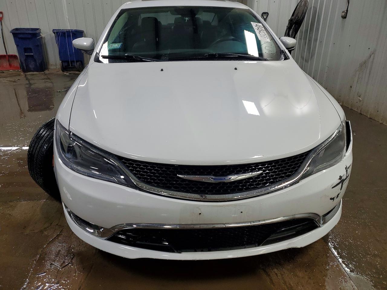 2015 Chrysler 200 C White vin: 1C3CCCEG2FN540087