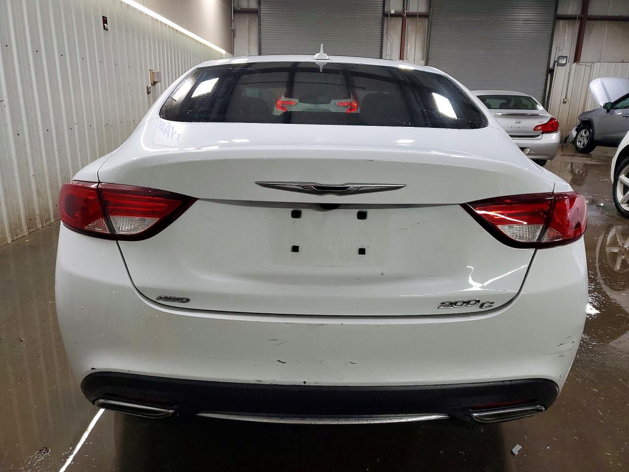 2015 Chrysler 200 C White vin: 1C3CCCEG2FN540087