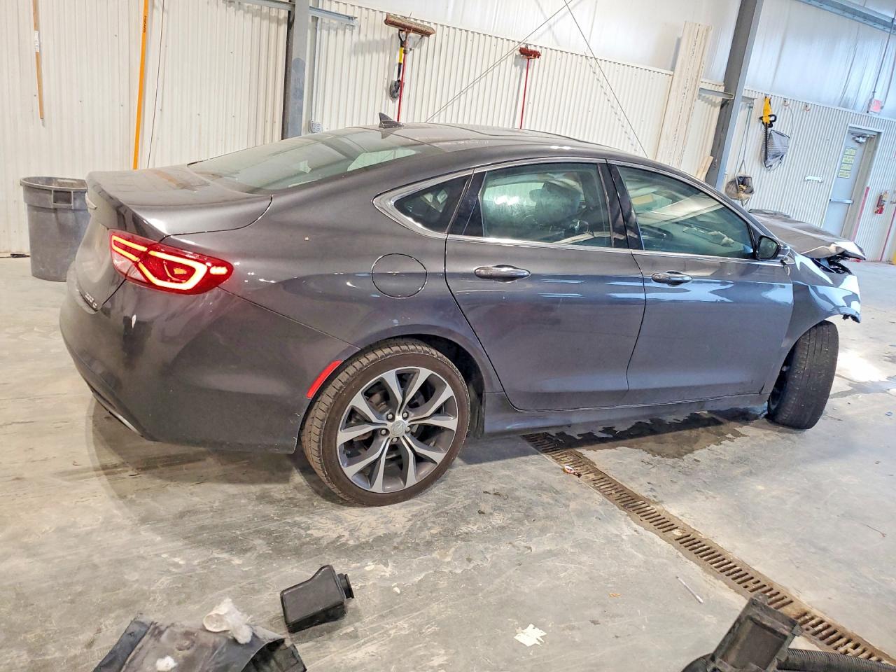 2015 Chrysler 200 C Gray vin: 1C3CCCEG3FN540583