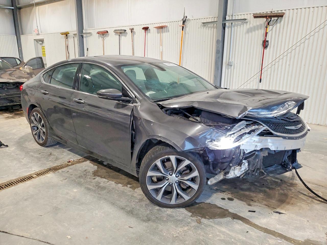 2015 Chrysler 200 C Gray vin: 1C3CCCEG3FN540583