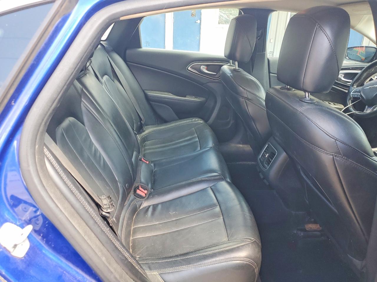2015 Chrysler 200 C Blue vin: 1C3CCCEG4FN686961