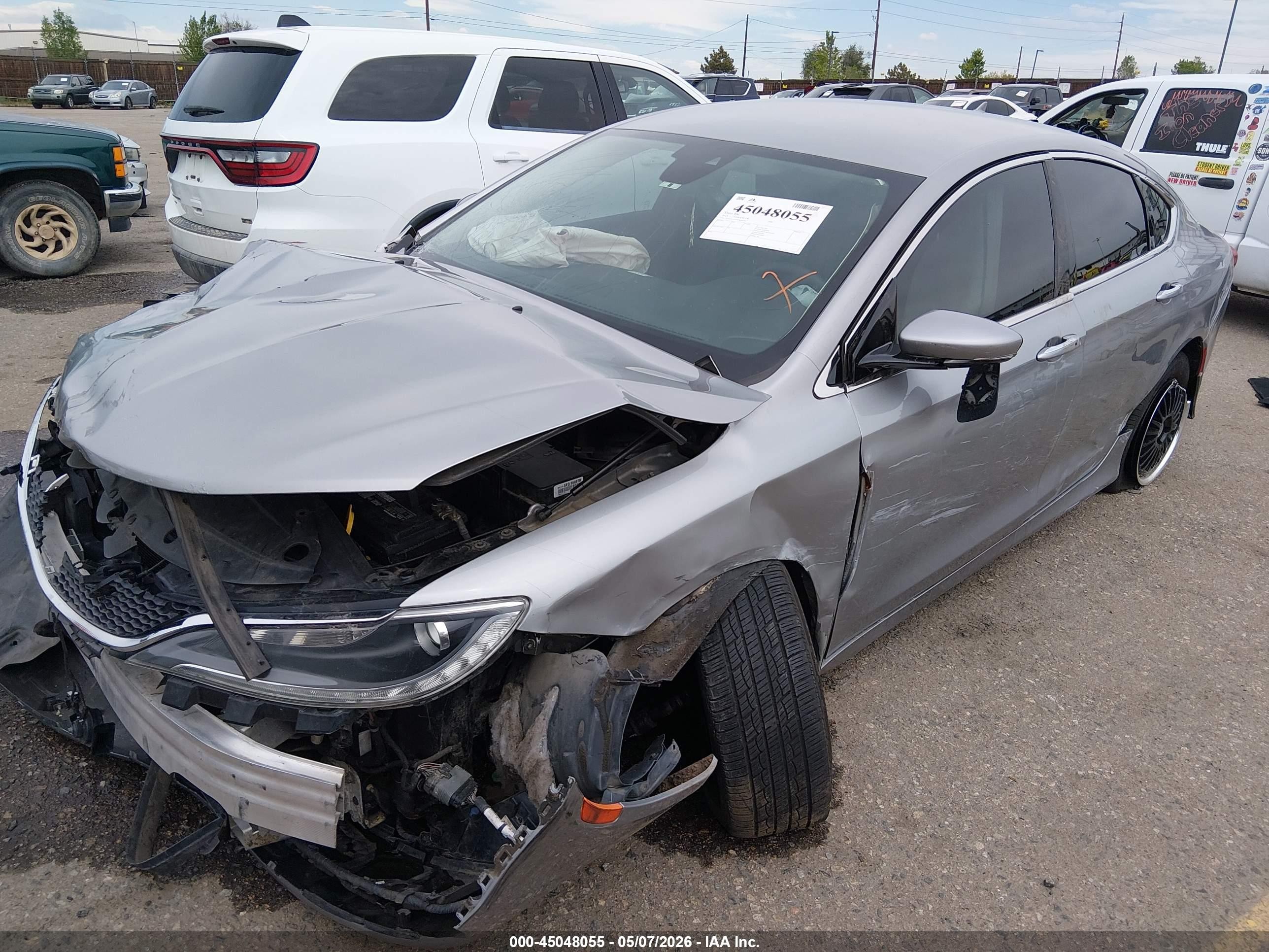 2015 Chrysler 200 C Silver vin: 1C3CCCEG7FN656790