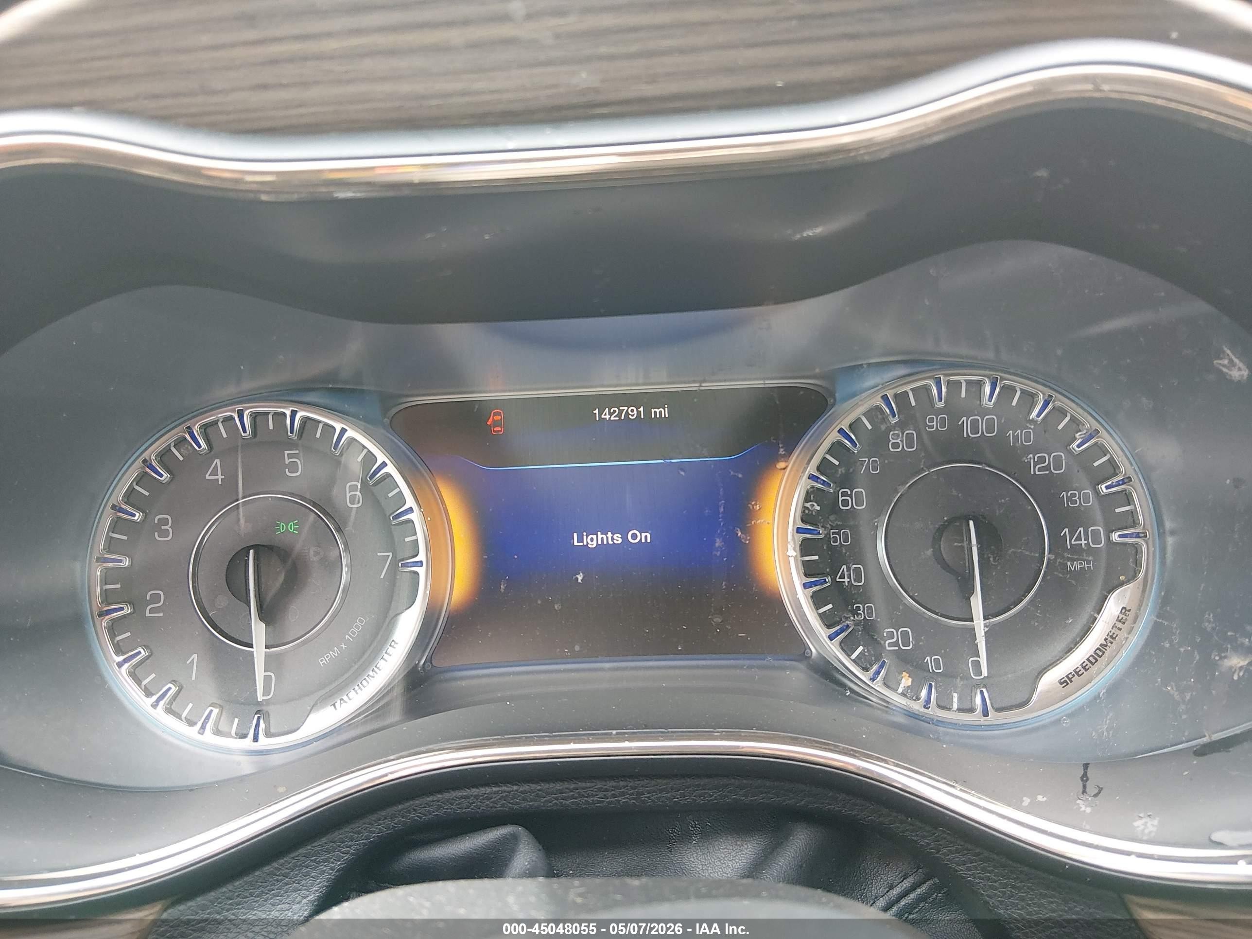 2015 Chrysler 200 C Silver vin: 1C3CCCEG7FN656790