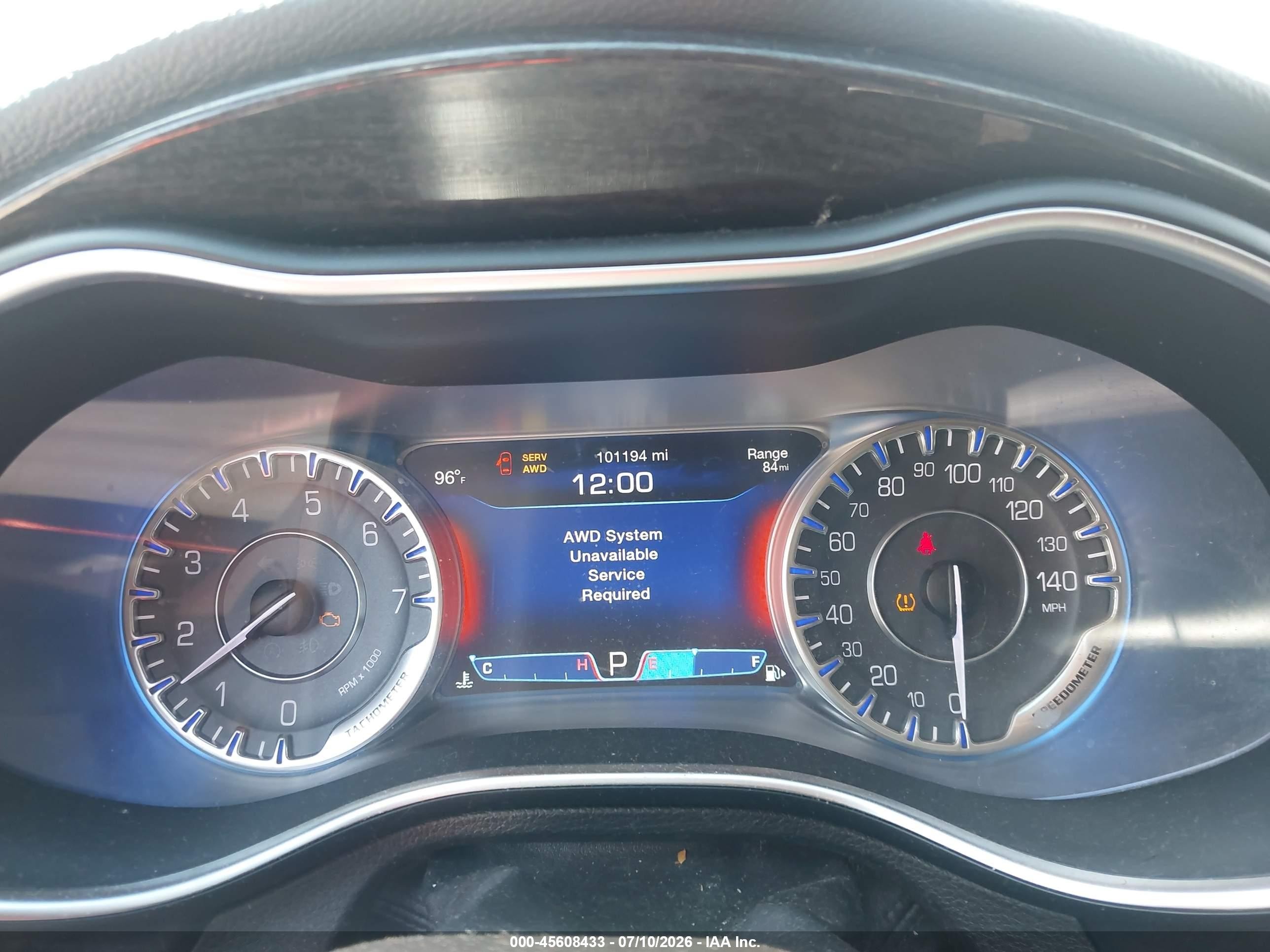 2015 Chrysler 200 C Brown vin: 1C3CCCEG8FN540112