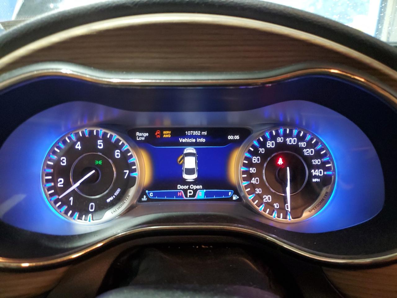 2015 Chrysler 200 C Black vin: 1C3CCCEG8FN550994 Damage: Warning Light - 4x4, On, Unacceptable