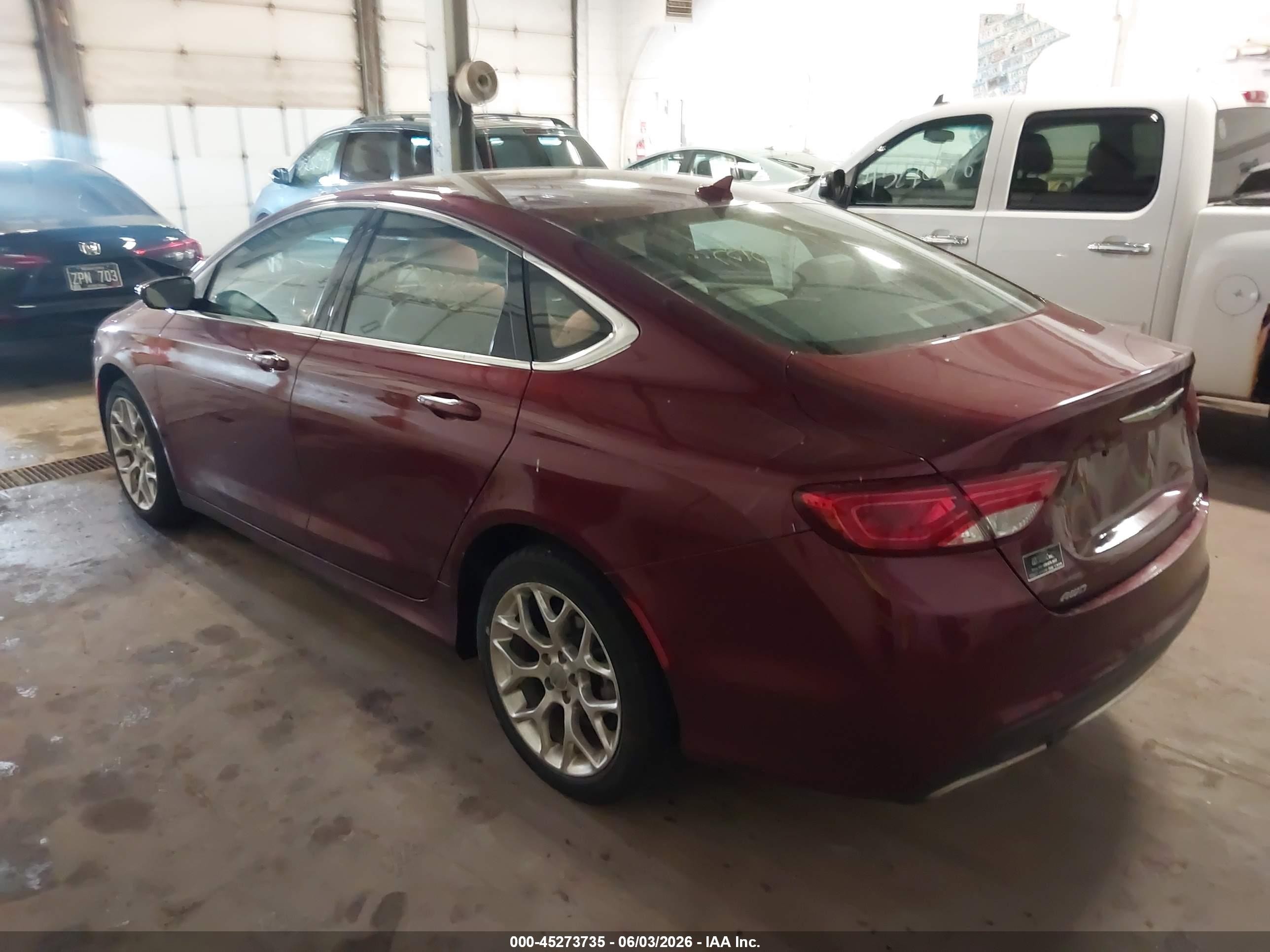 2015 Chrysler 200 C Burgundy vin: 1C3CCCEG9FN592994