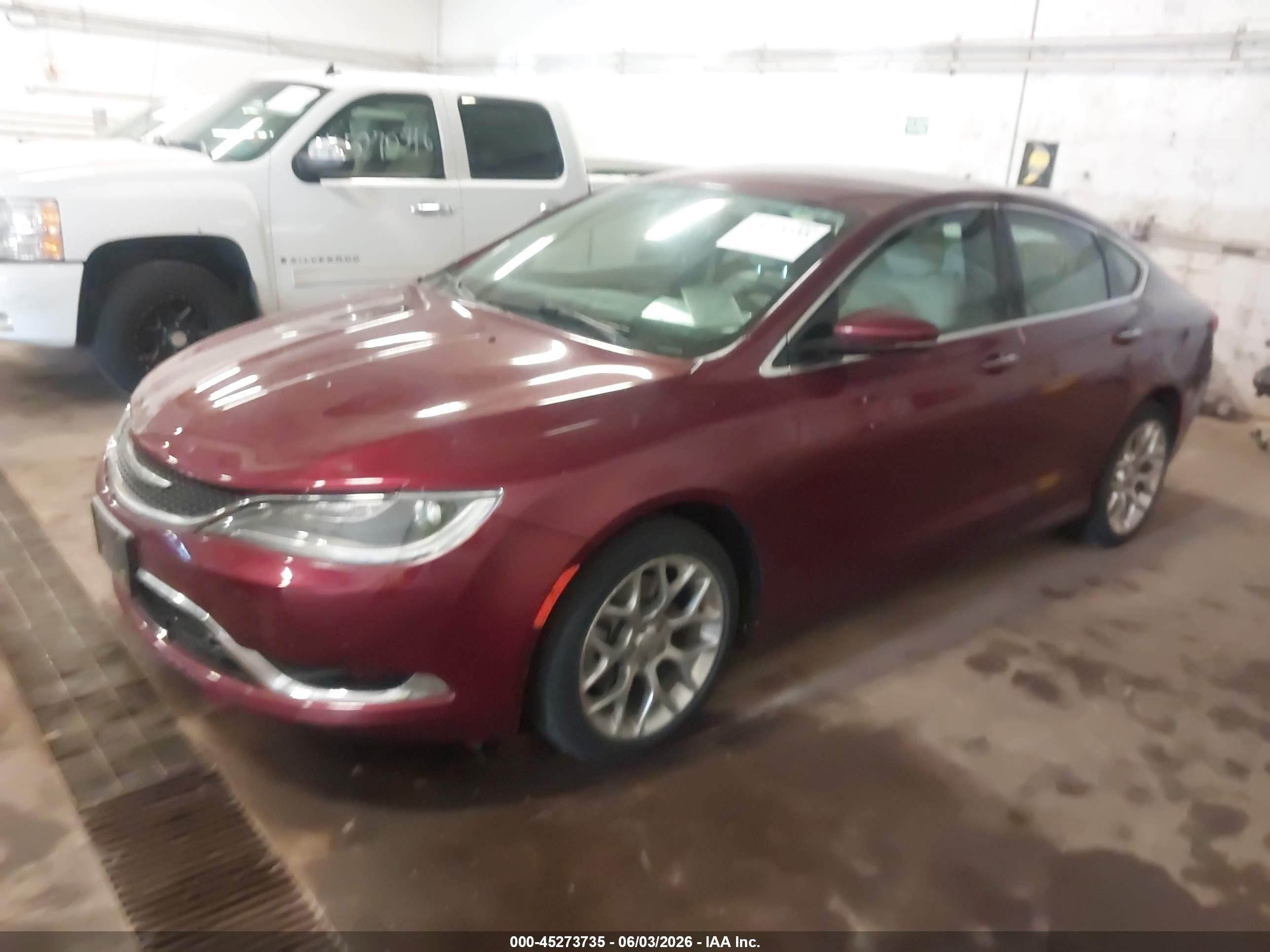 2015 Chrysler 200 C Burgundy vin: 1C3CCCEG9FN592994