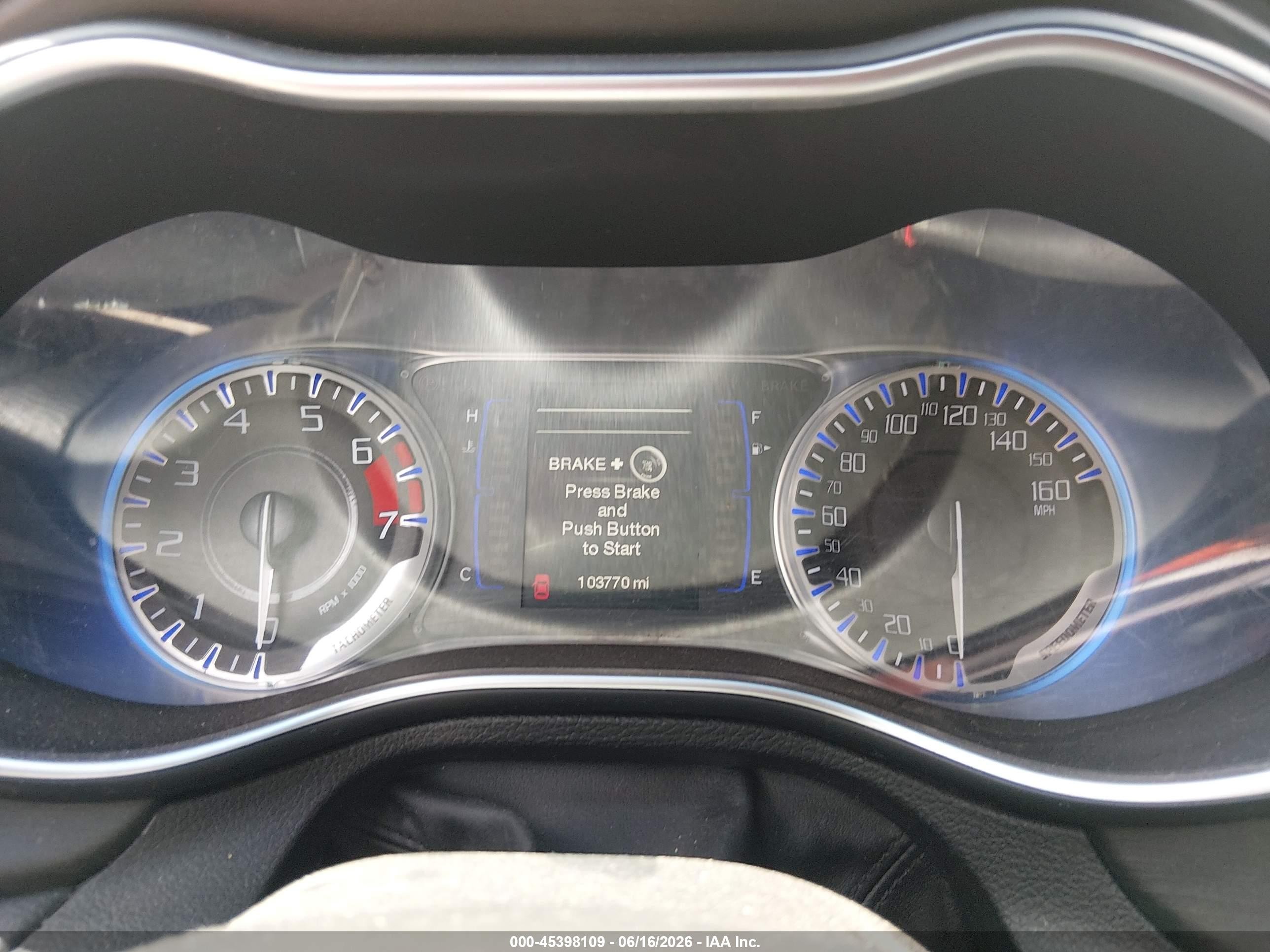 2015 Chrysler 200 Lx Белый vin: 1C3CCCFB3FN549741