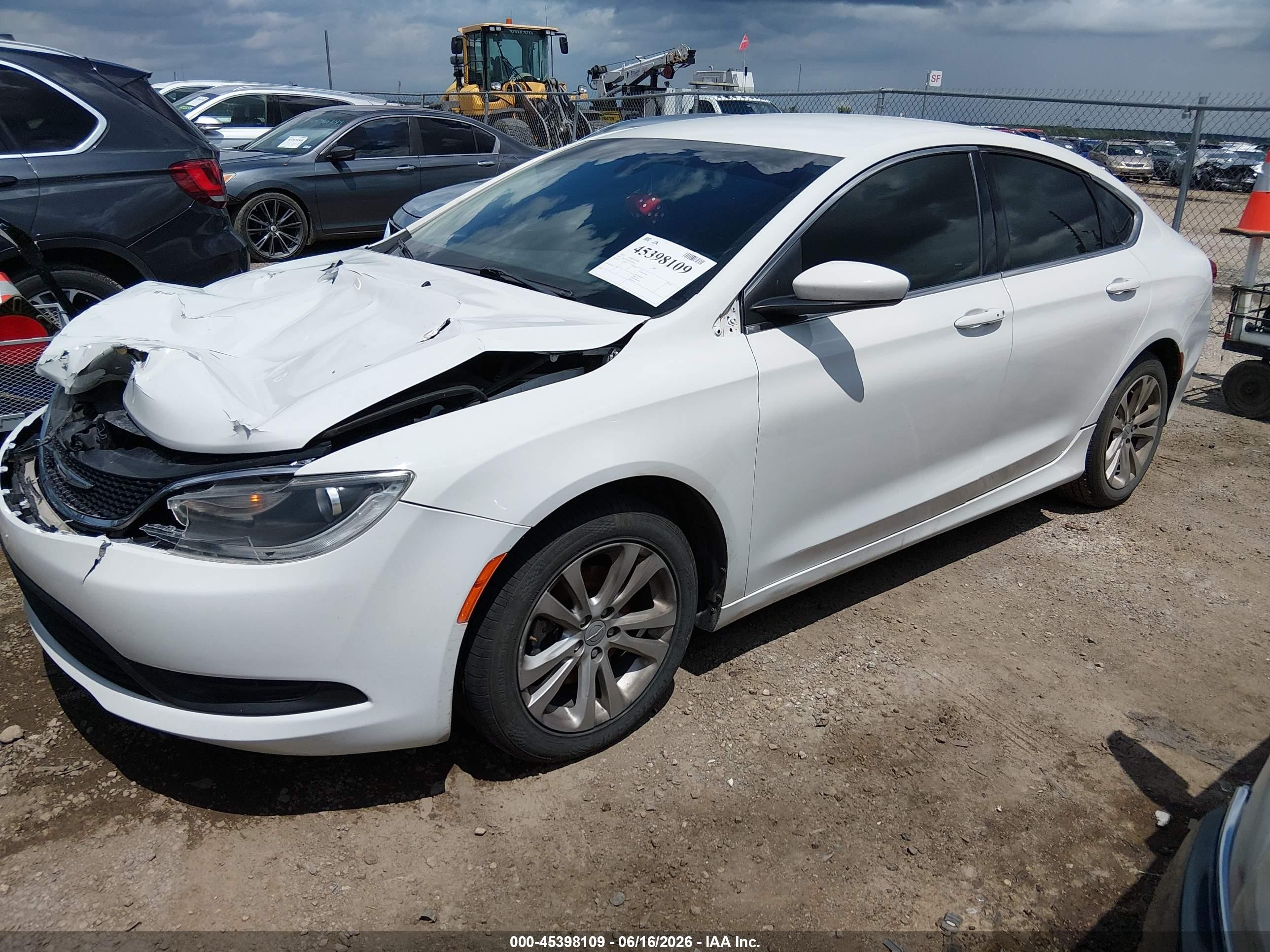 2015 Chrysler 200 Lx Белый vin: 1C3CCCFB3FN549741