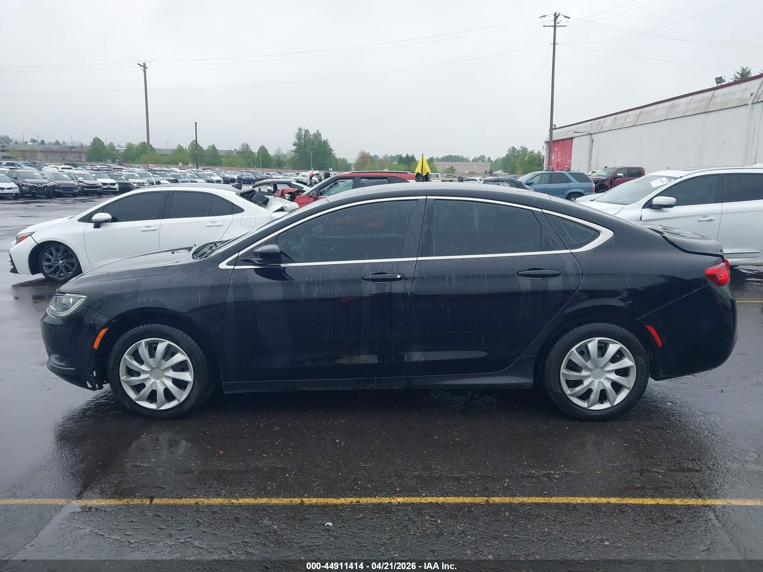 2015 Chrysler 200 Lx Black vin: 1C3CCCFB4FN622423