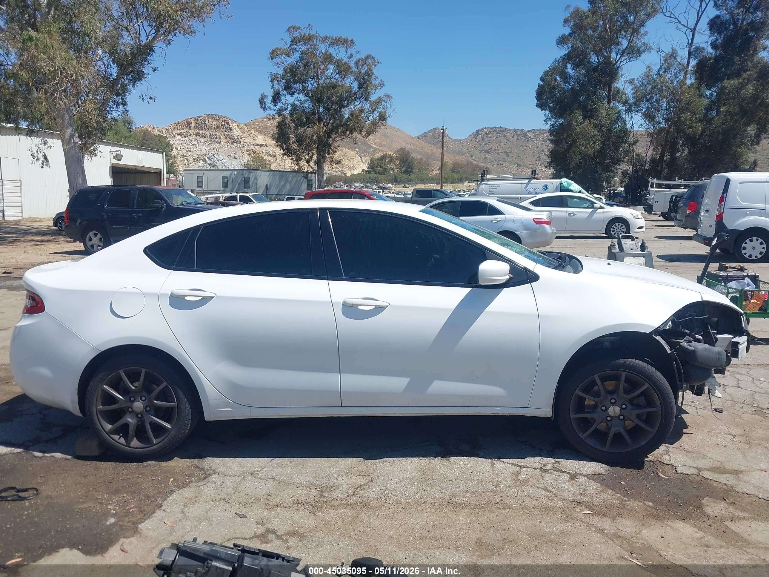 2015 Dodge Dart Se White vin: 1C3CDFAA0FD311560