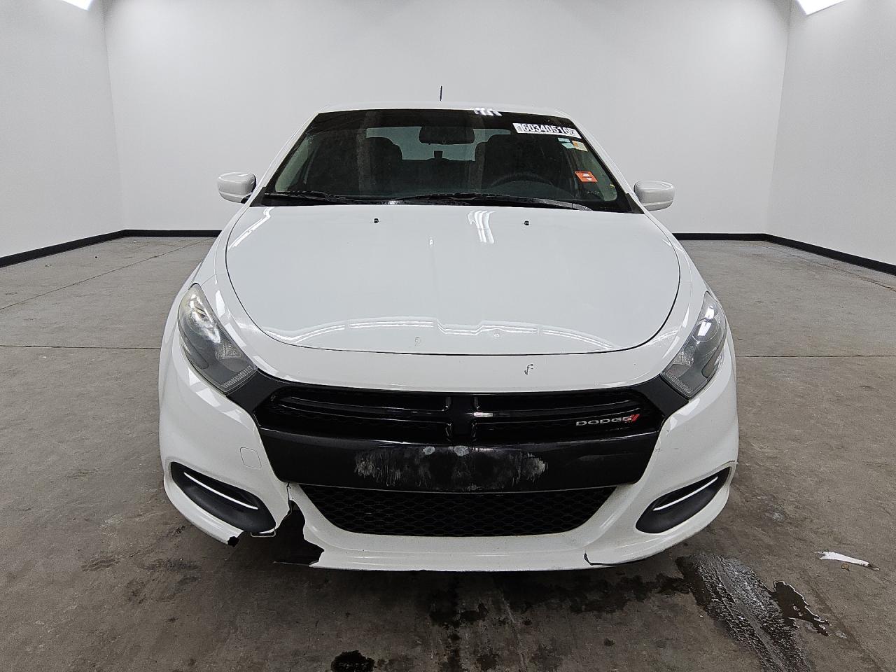 2015 Dodge Dart Se Белый vin: 1C3CDFAA9FD433043 Damage: Hood, Dent(S) W/No Paint Dmg, 2 To 3 Inches