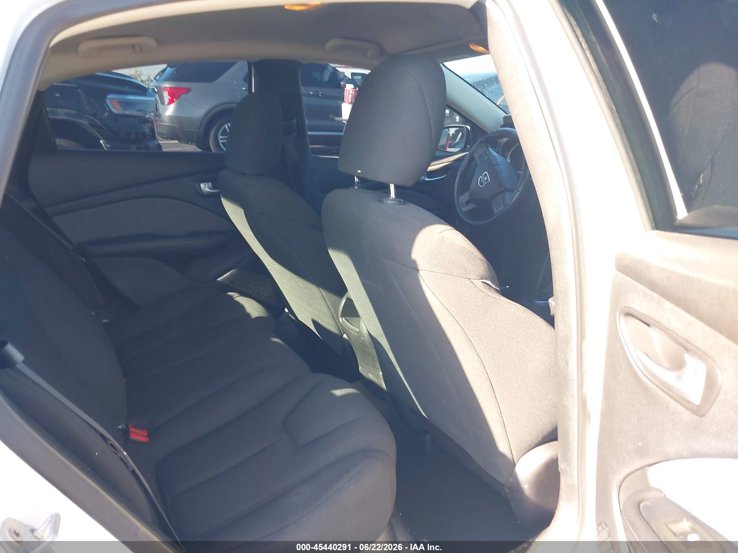 2013 Dodge Dart Aero White vin: 1C3CDFAH0DD224672