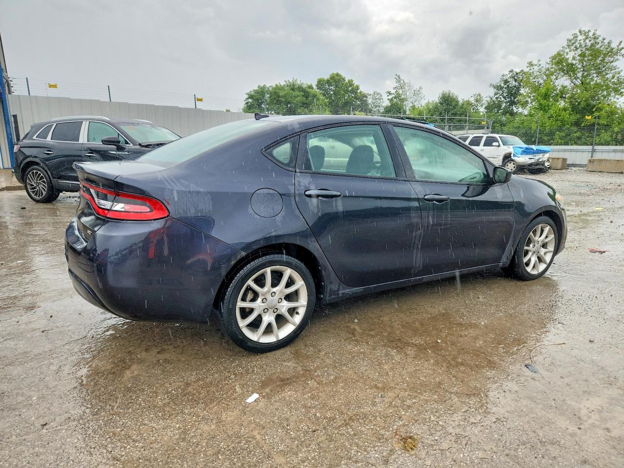 2013 Dodge Dart Sxt Серый vin: 1C3CDFBA1DD171045