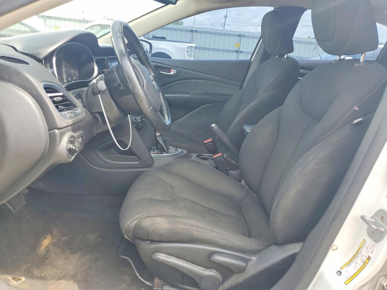 2013 Dodge Dart Sxt White vin: 1C3CDFBA1DD337791